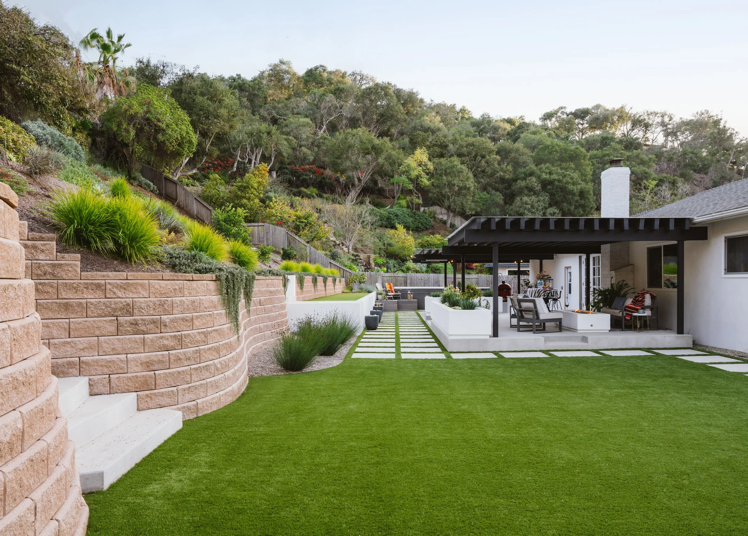 Manifest Building - Santa Barbara - More Mesa - Custom Landscape - Outdoor Design