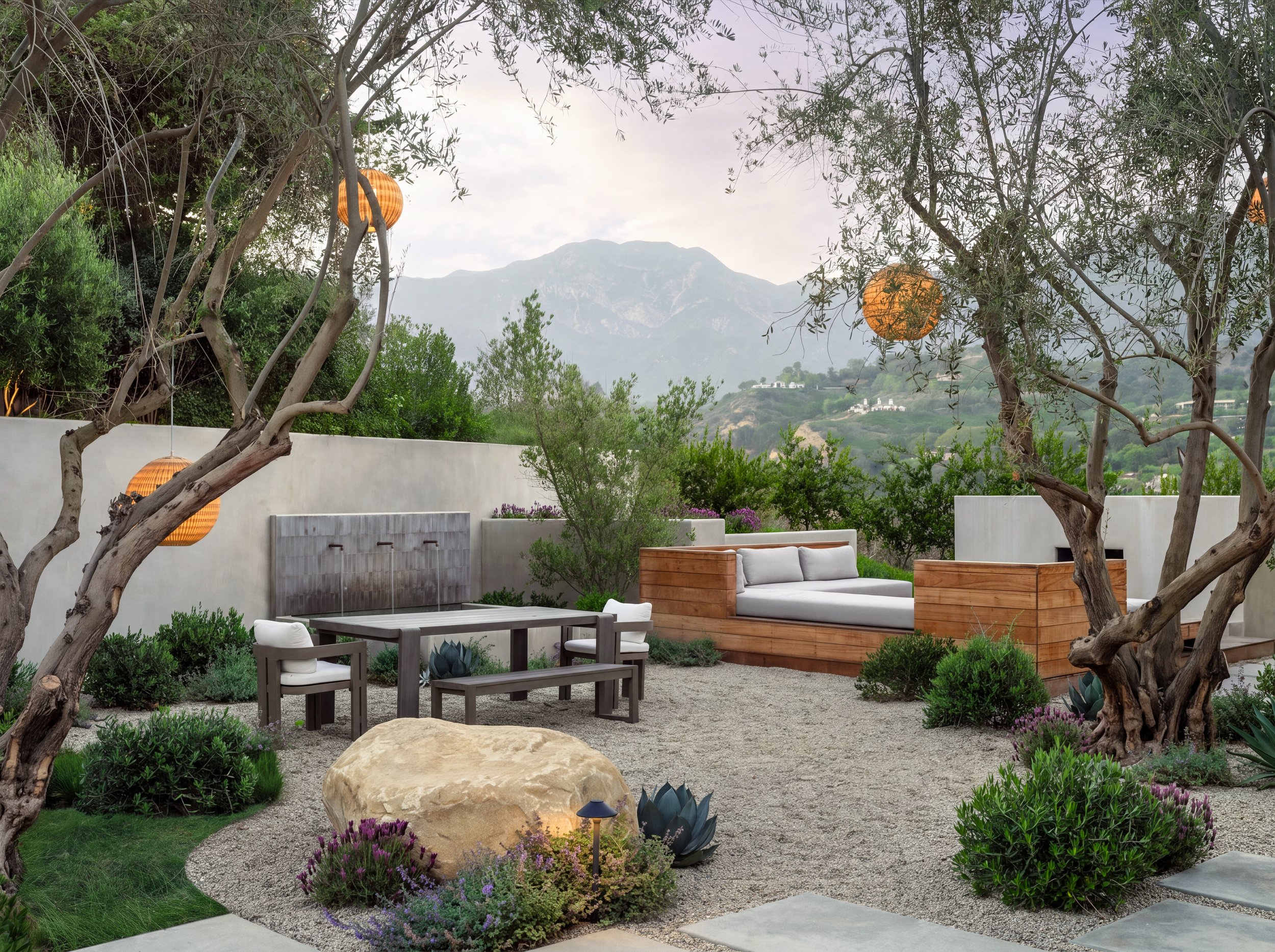 Summerland Courtyard 8.jpg