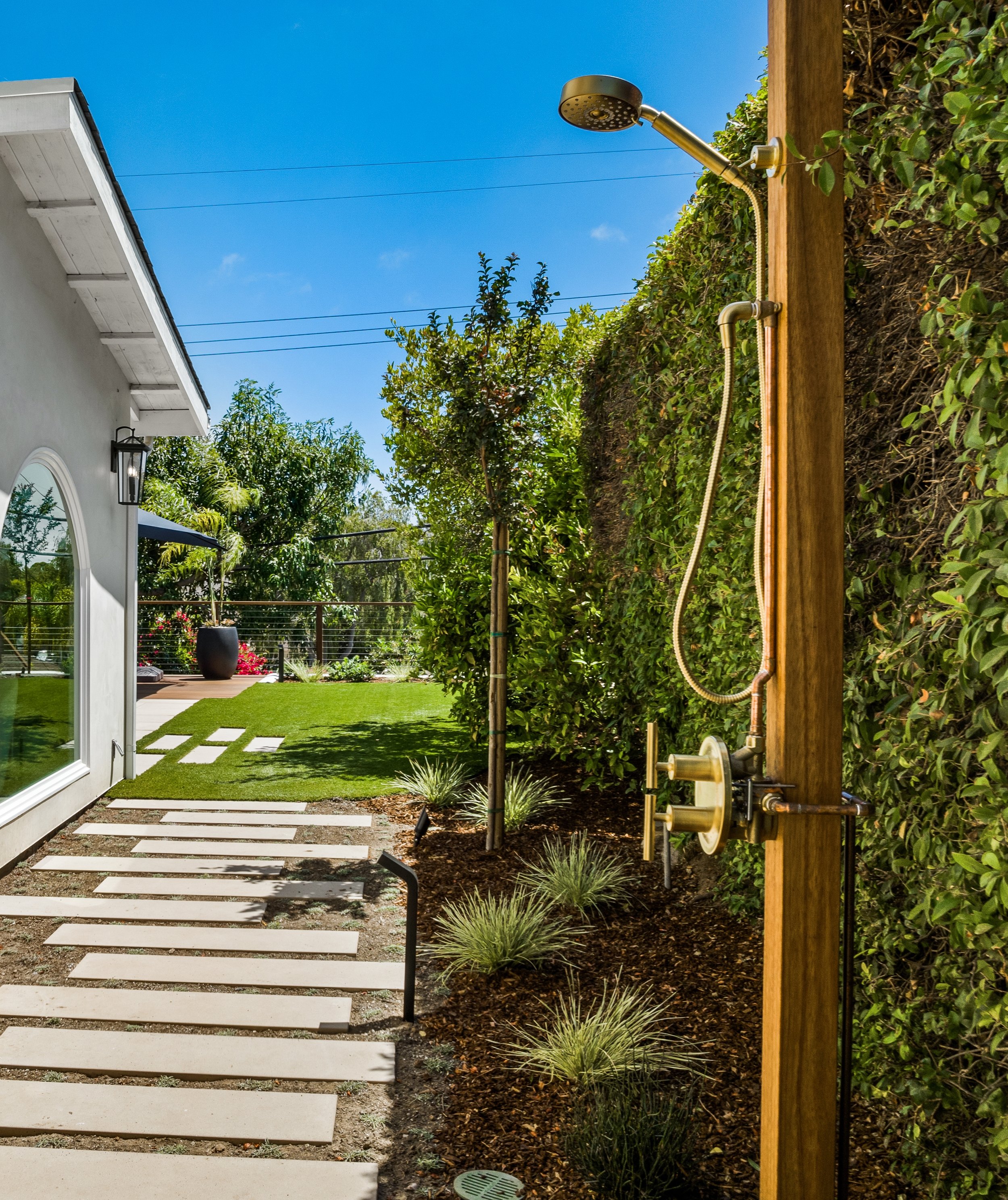 Manifest Building - Santa Barbara - Batu Blue - Custom Exteriors - Landscape Design - Outdoor Spaces