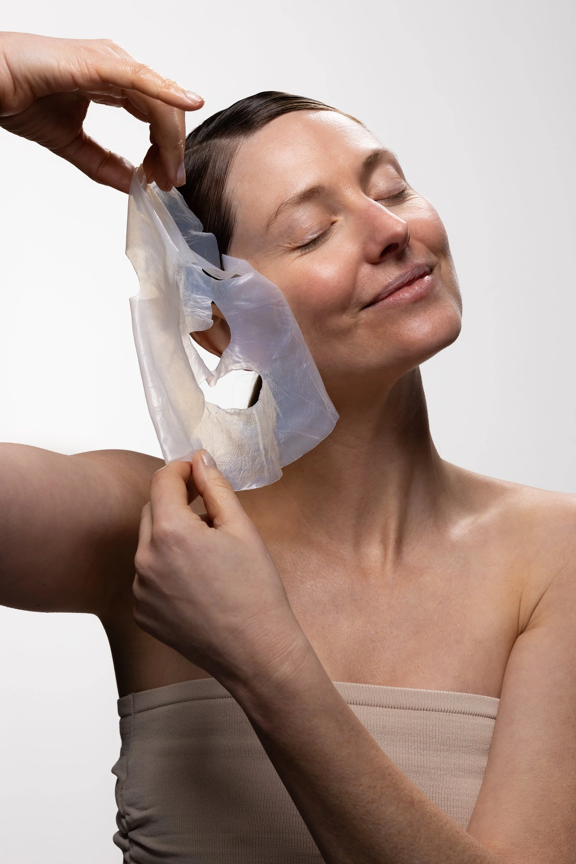 NRgetic Biomask-20-Model Image_vLowRes.jpg (Copy)