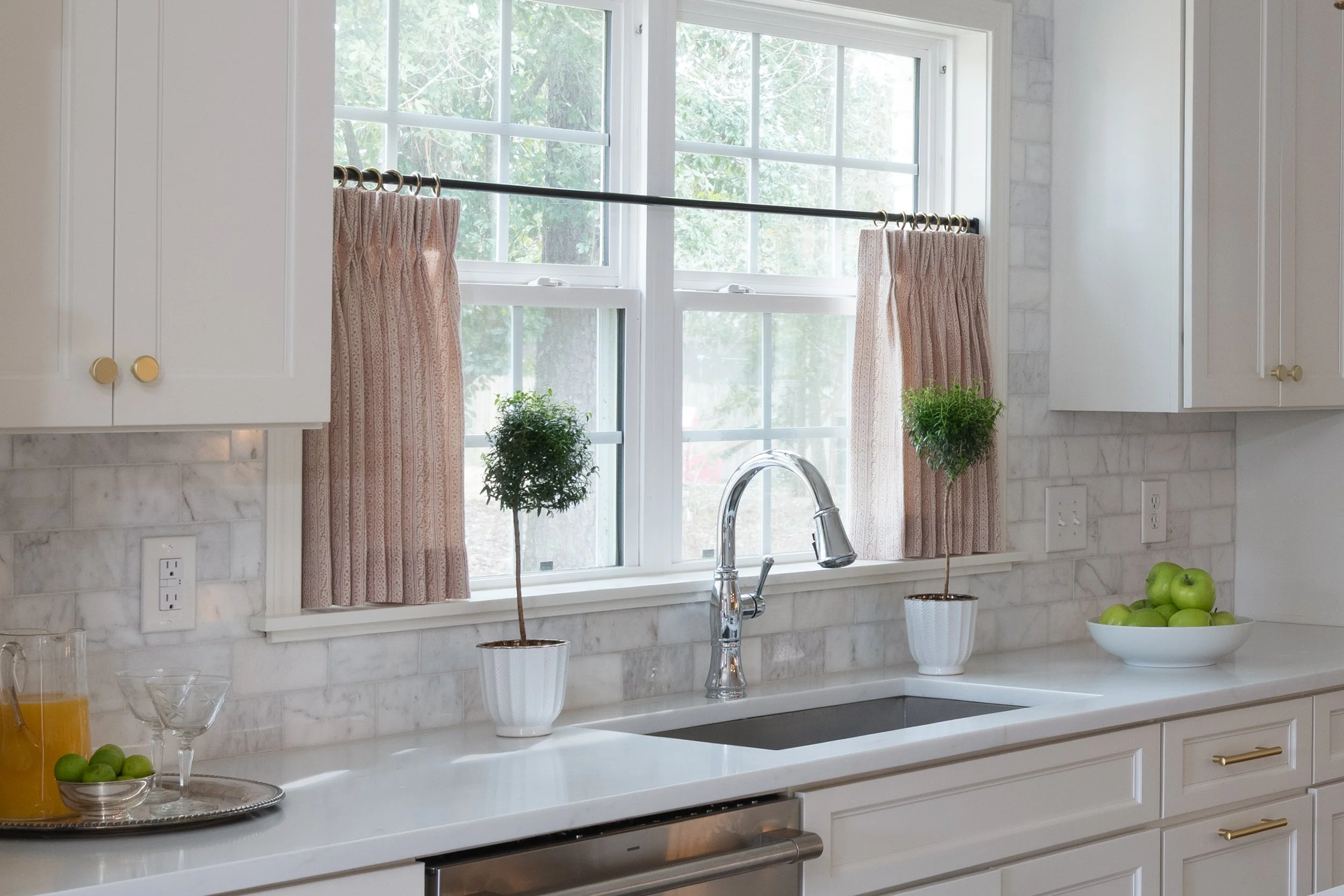 Kitchen_sink_window_textile_details.jpg