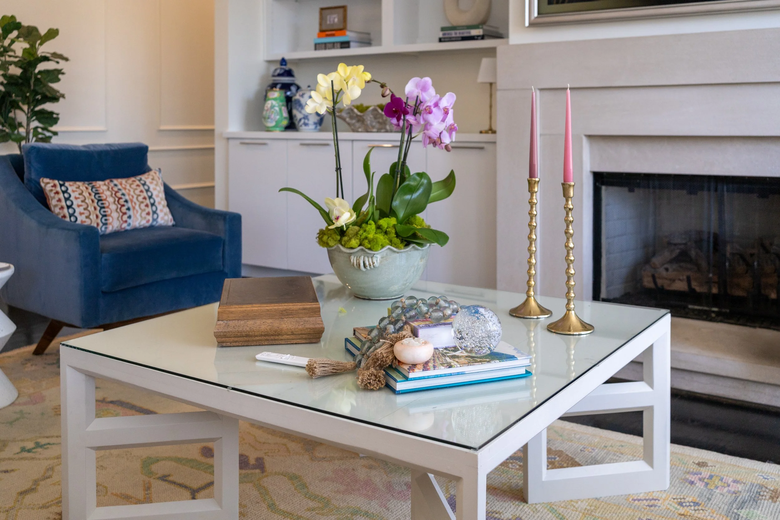 Rosemont_Living_Room_Coffee_Table_Details.jpg
