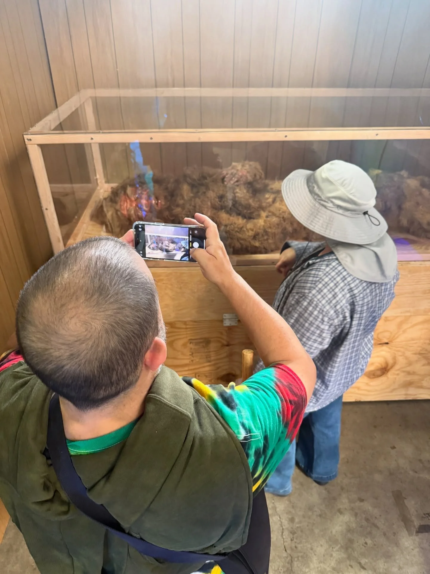 @bigfootsremains exhibition #bigfoot #sasquatch #yeti #mystery #skunkape #snakethebigfoothunter #bigfoothunter