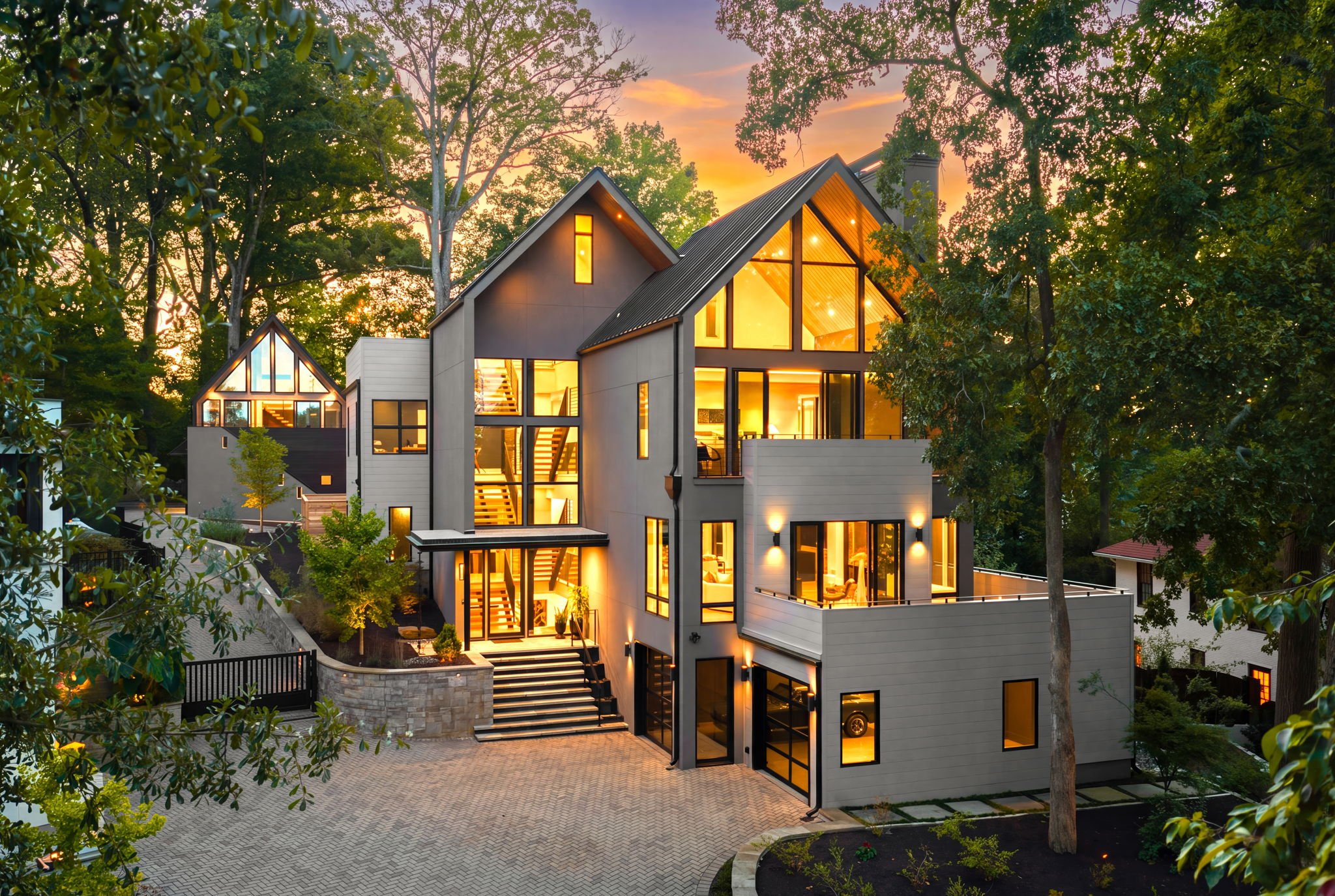 1-web-or-mls-Twilight-2.jpg