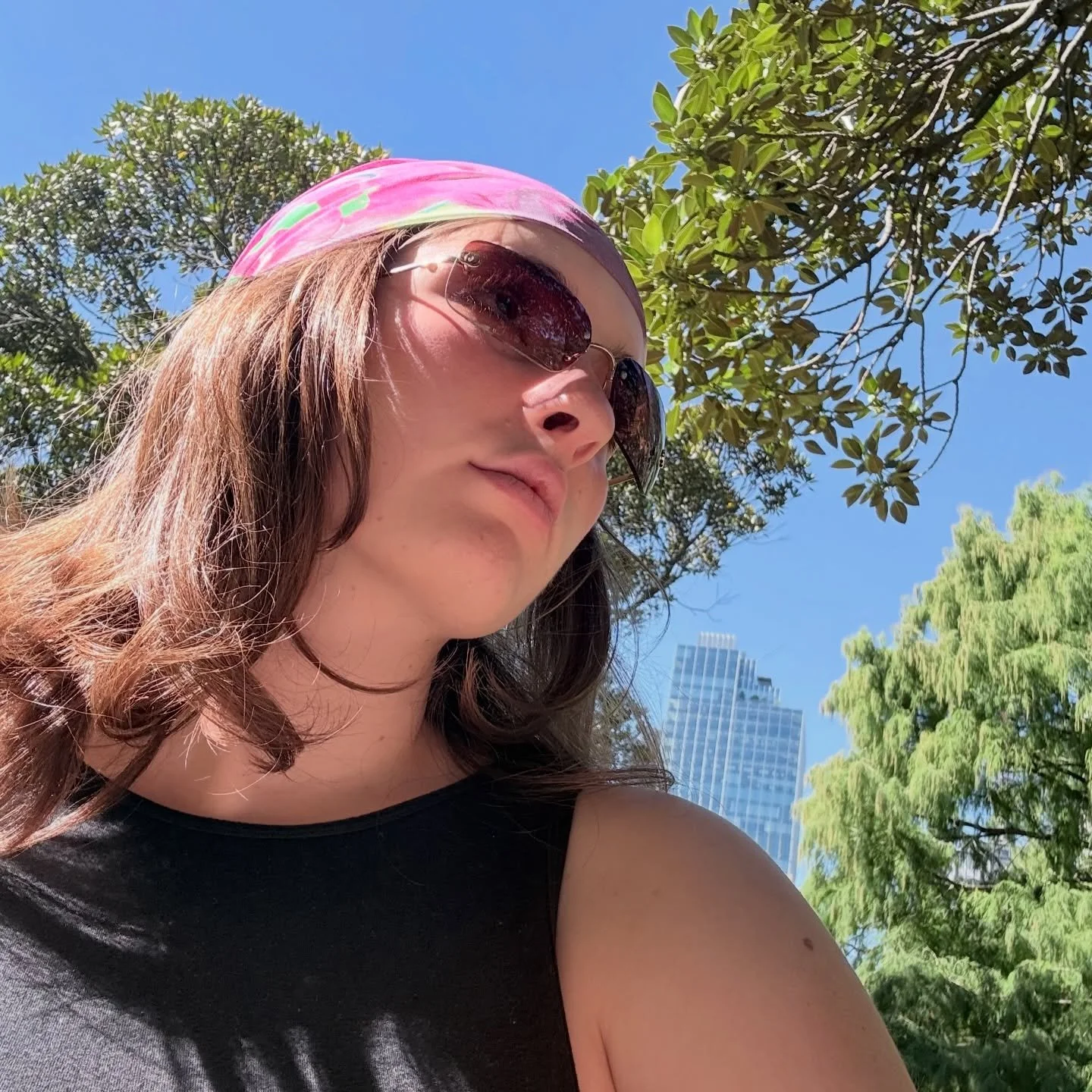 Life lately: farmers markets, vinyl hunting, gallery hopping, park reads, photography, art exhibits, and medium experimentation