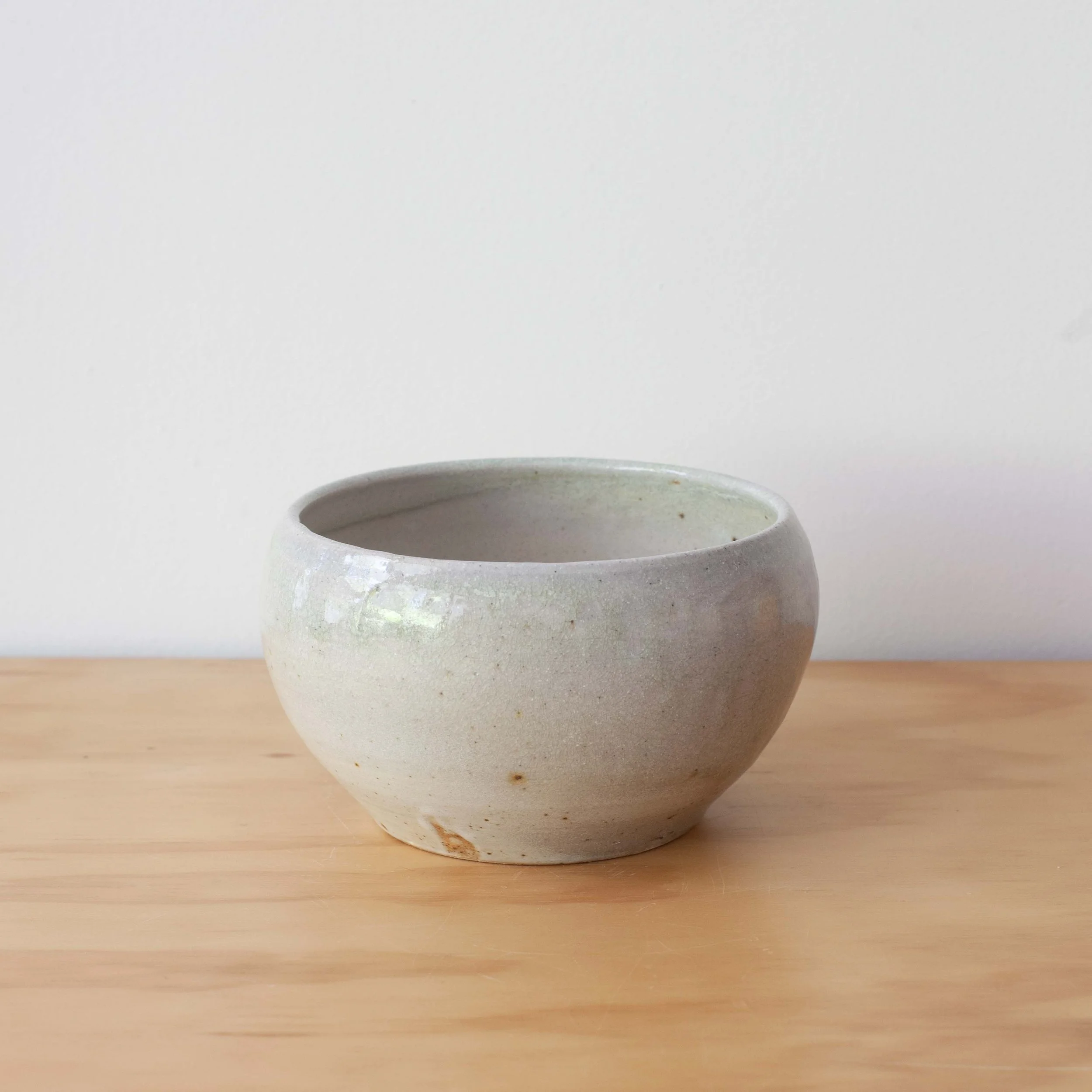 Half moon bowl