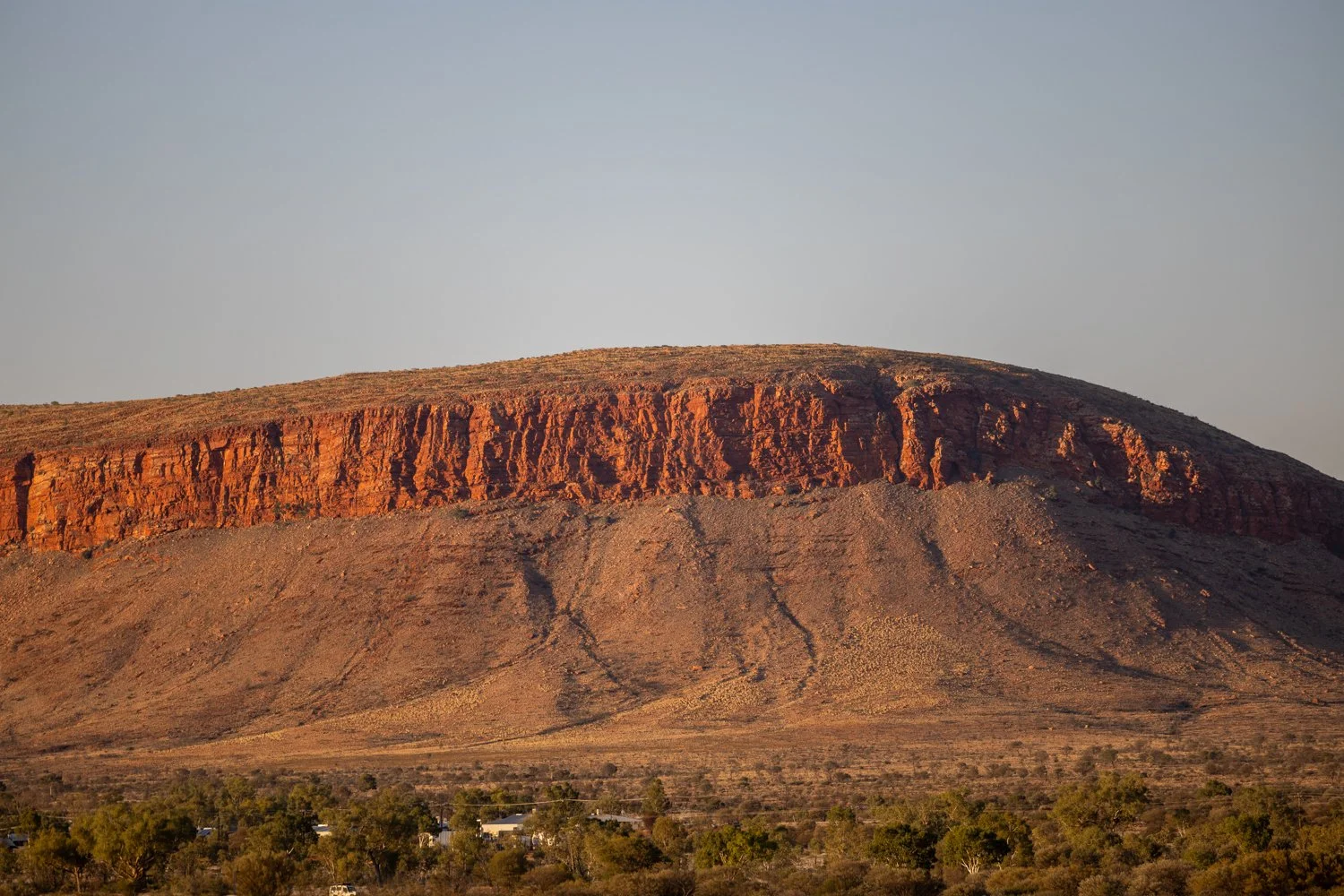 Shire of Ngaanyatjarraku Warakurna Ranges