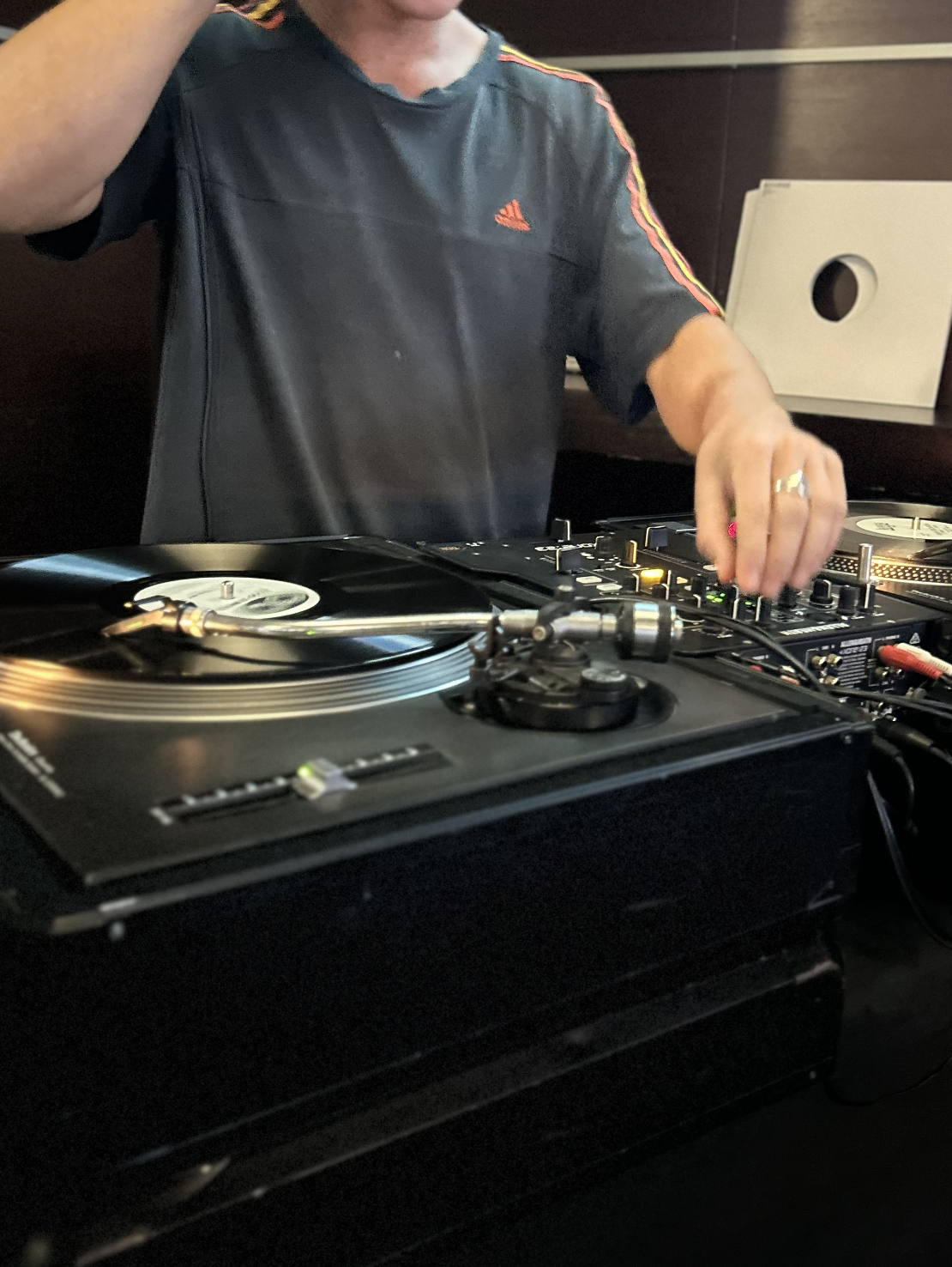 DJ Eli Carter