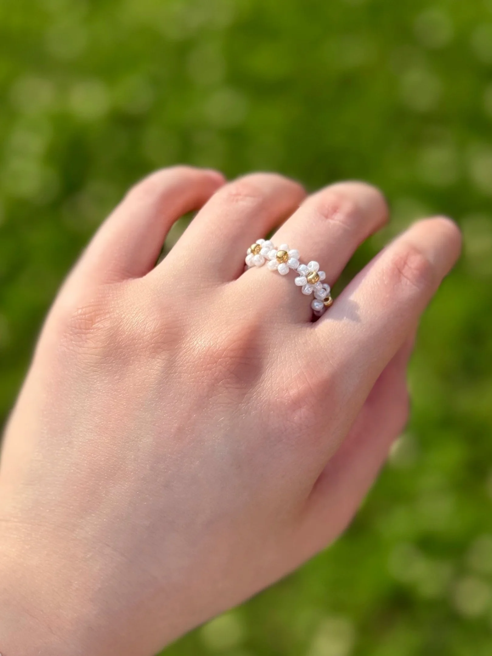 Pearl Daisy Ring