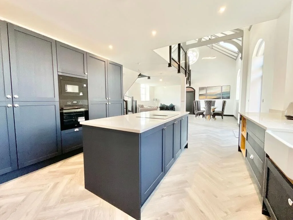 Stone Town Centre Staffordshire Canal High Street Family Home Airbnb Short Let Stay