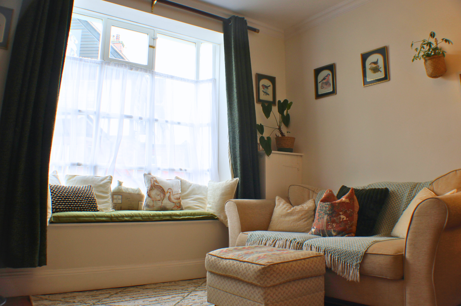 Thimble Cottage Airbnb Stafford Great Haywood Shugborough Estate Cannock Chase Cottage Self Catering Booking.com Staffordshire Forte Stays