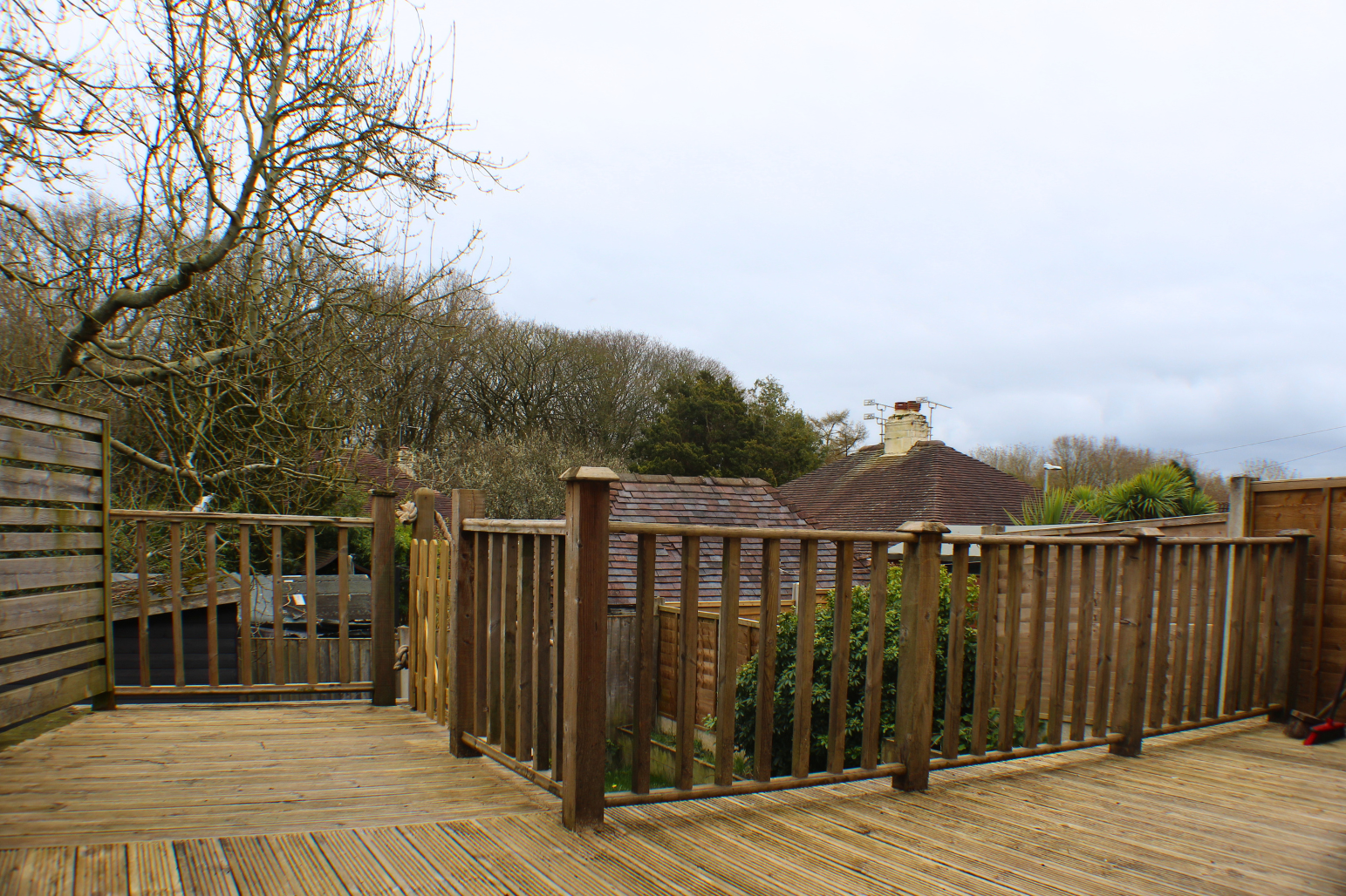 Newcastle-Under-Lyme Stoke-On-Trent Staffordshire Short Stay Airbnb booking.com Accommodation Private House to Rent Easy Check In Hotel Contractors Professionals Workers Business Accommodation
