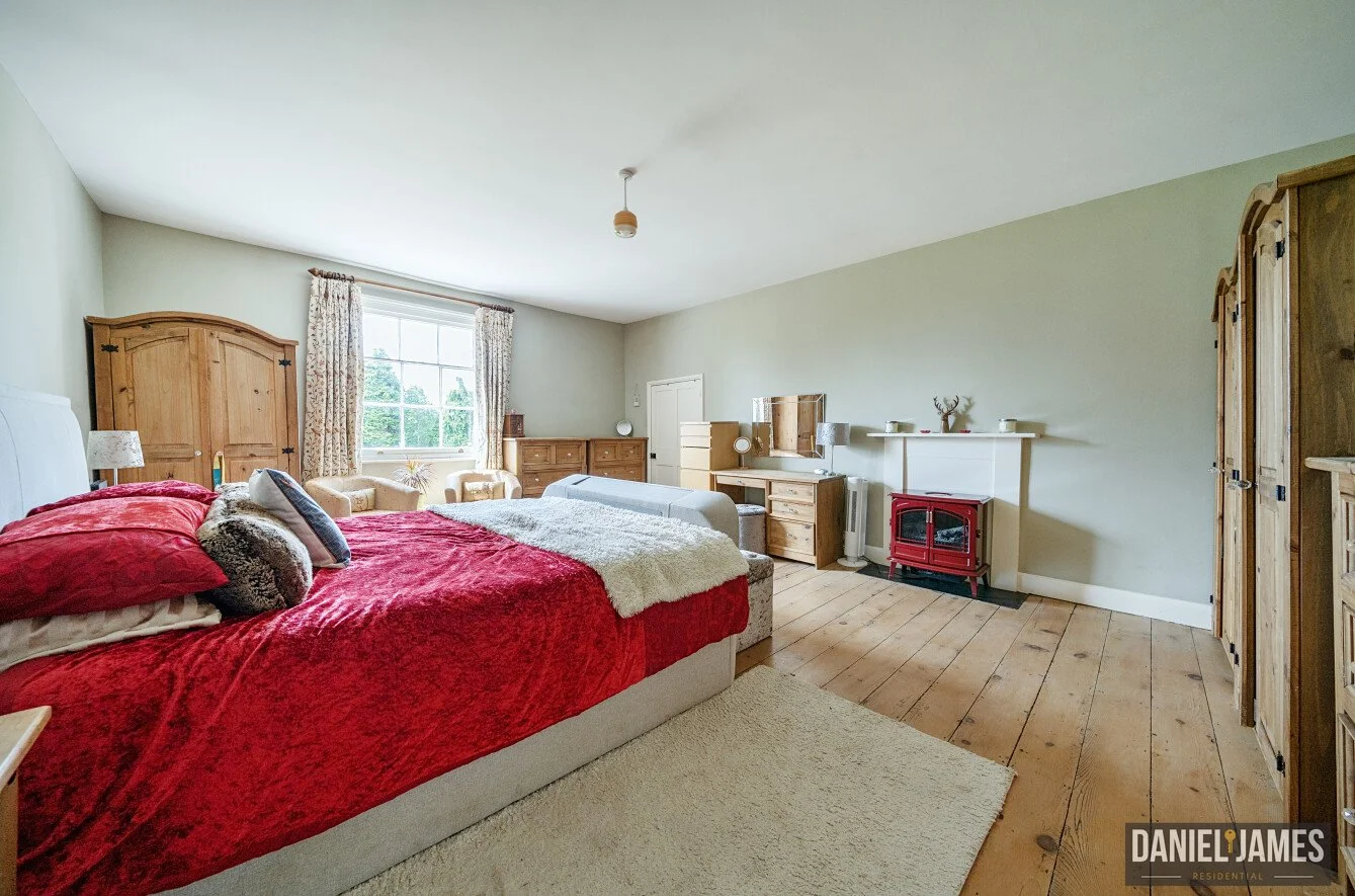 Glamping Bell Tent Oswestry Shropshire Fords Farm Airbnb Booking.com Google Forte Stays Self Catering Accommodation Near Shrewsbury Place to Stay near Oswestry