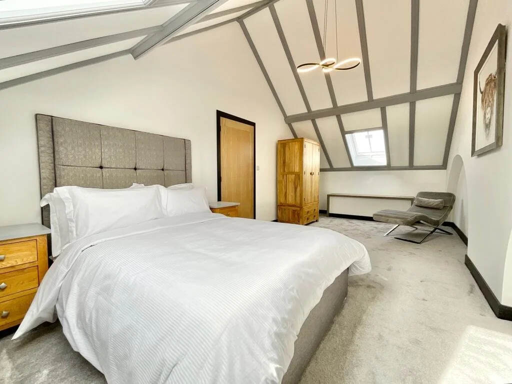 Stone Town Centre Staffordshire Canal High Street Family Home Airbnb Short Let Stay