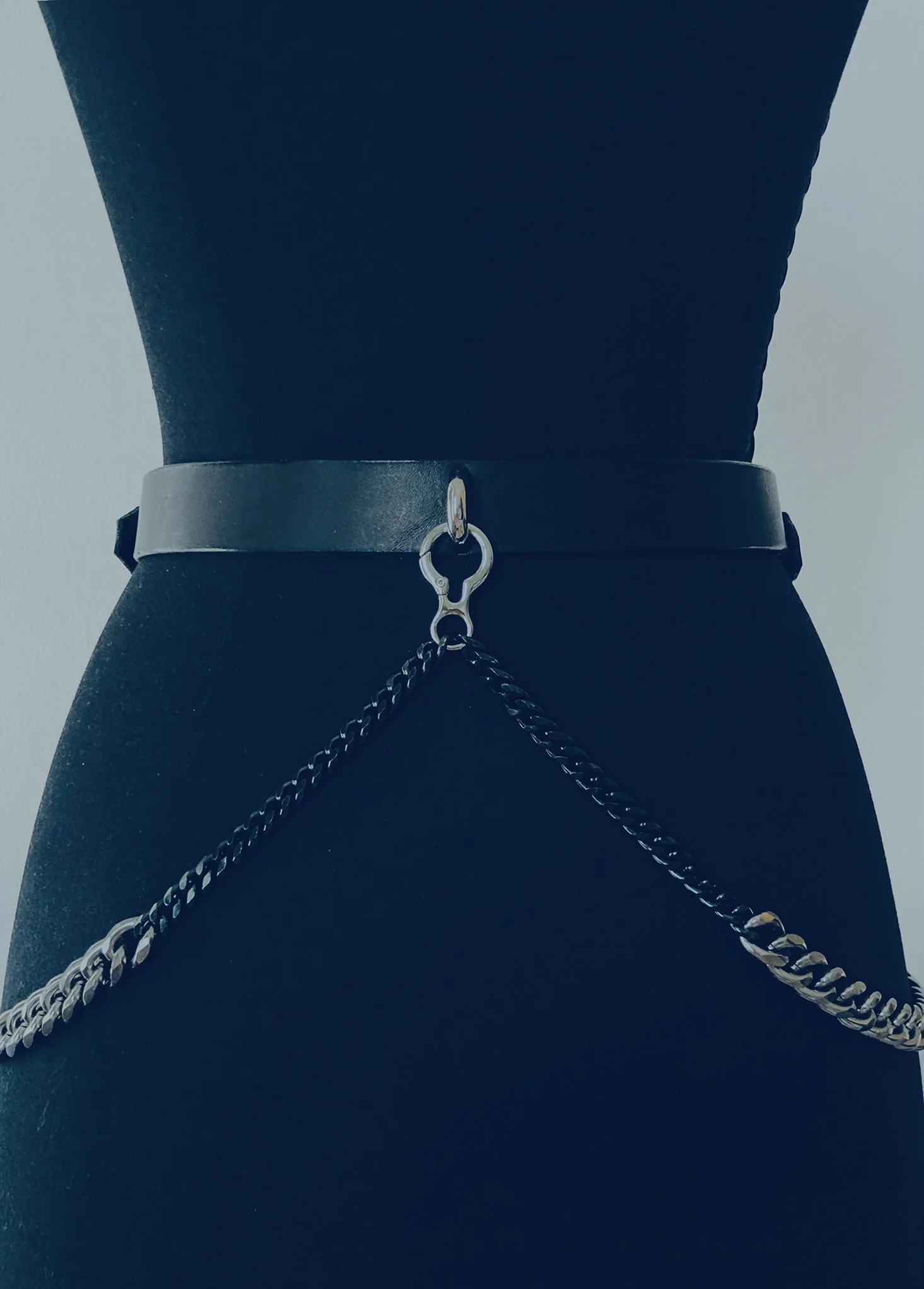 Houseofmarmol belt leather accessories_2.jpg