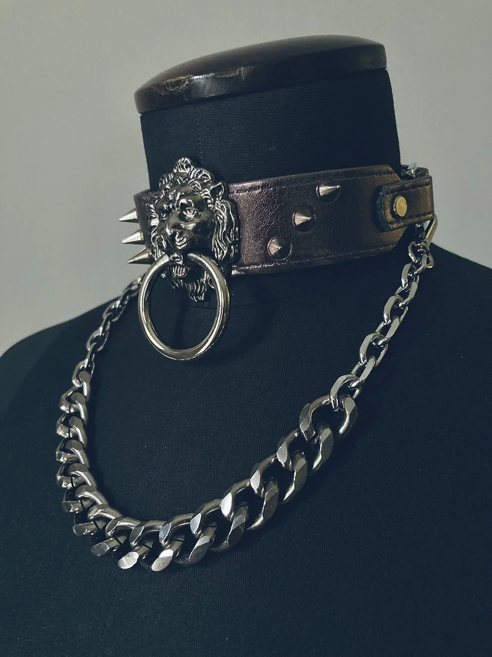 Lion Choker Silver · Oxide