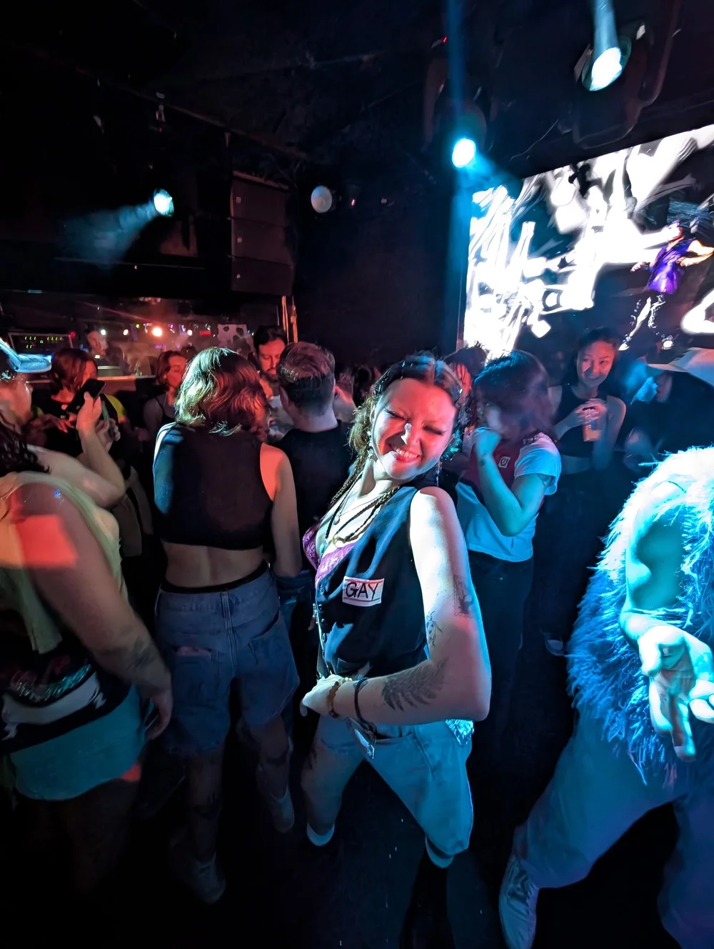  Image by Cameron Farris 