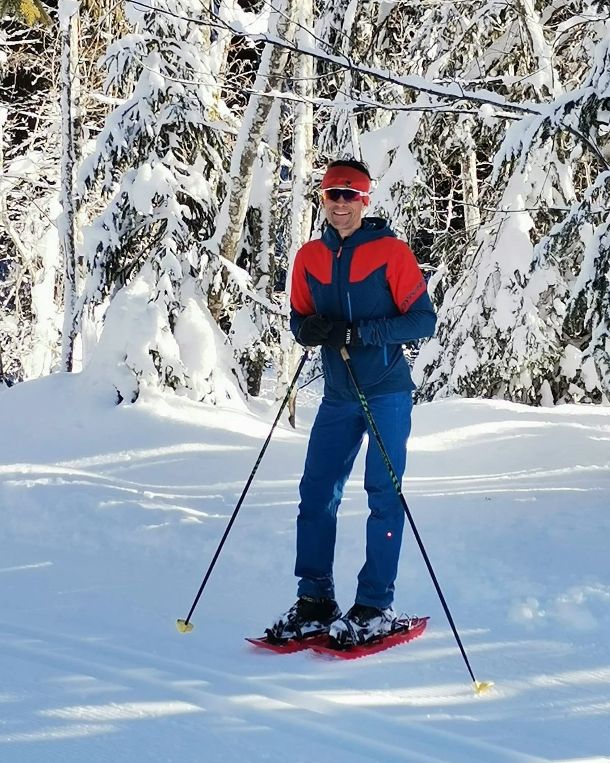 Ich, euer Hotelier Frank &Uuml;belh&ouml;r, bin im Winter gern drau&szlig;en. ❄️
Nicht weit weg, einfach raus in unsere sch&ouml;ne Allg&auml;uer Natur, mit klarer Luft und in Bewegung kommen.

Zu meinen Lieblingsrunden z&auml;hlt die Sportplatzloipe