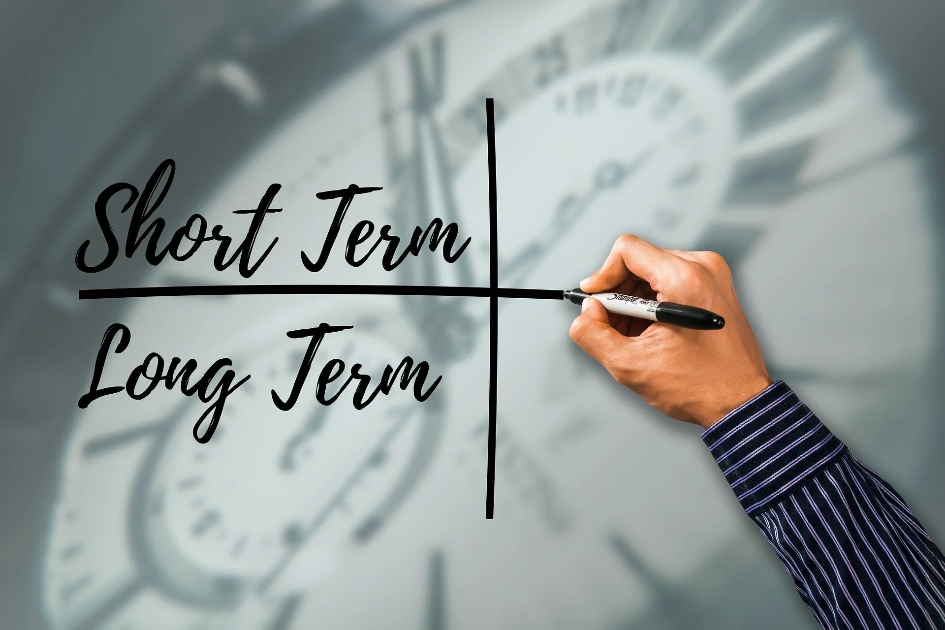 Chris talks about US long term mortgages vs UK shorter term mortgages in The i Paper