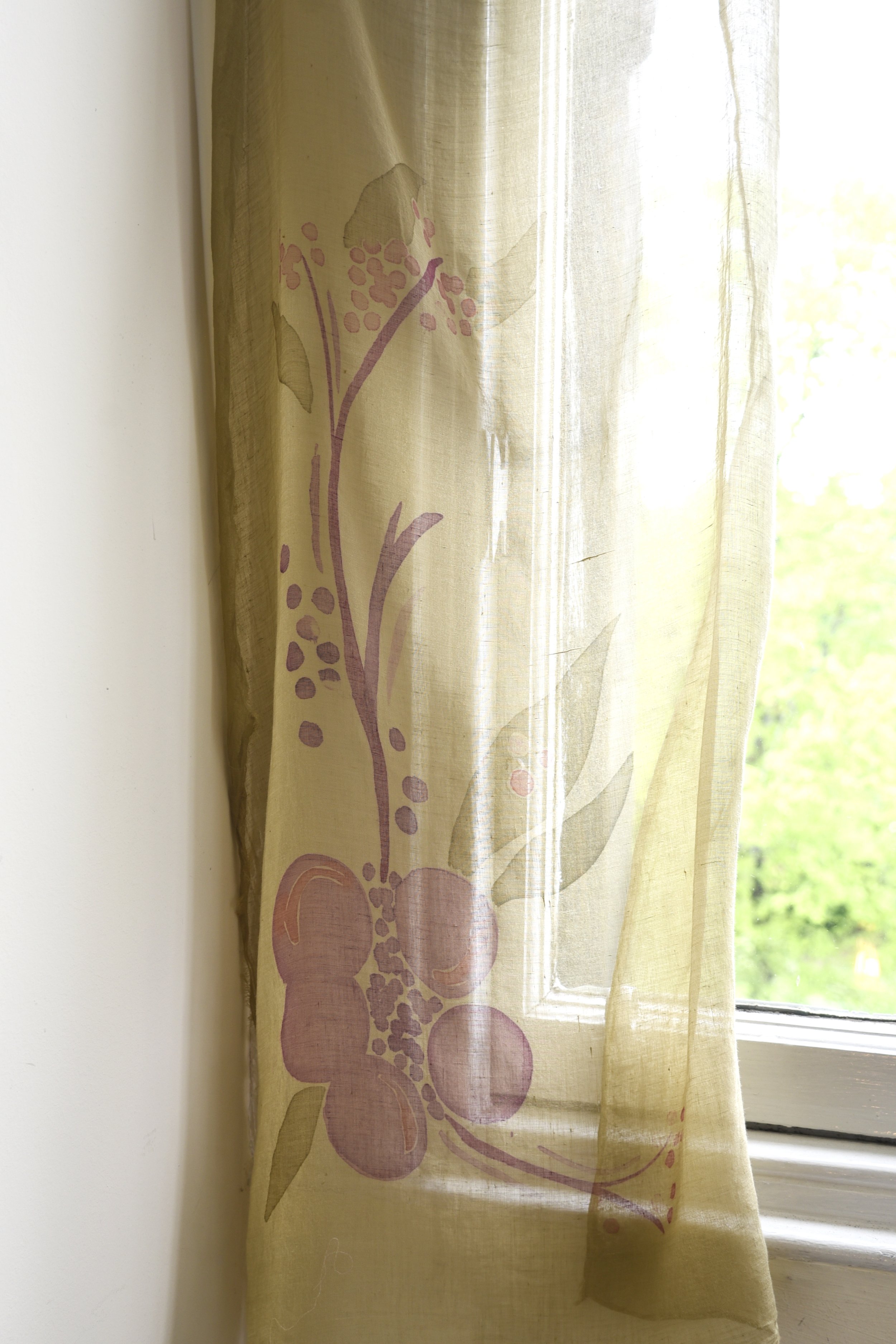berry curtain.jpg