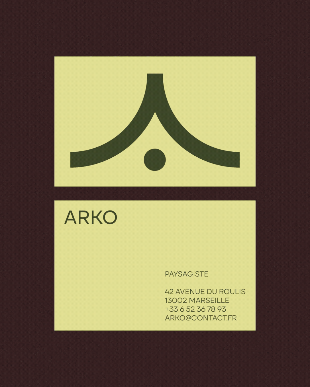 Carte de visite avec un logo abstrait en haut et les coordonnées d'Arko, paysagiste, à Marseille en bas.