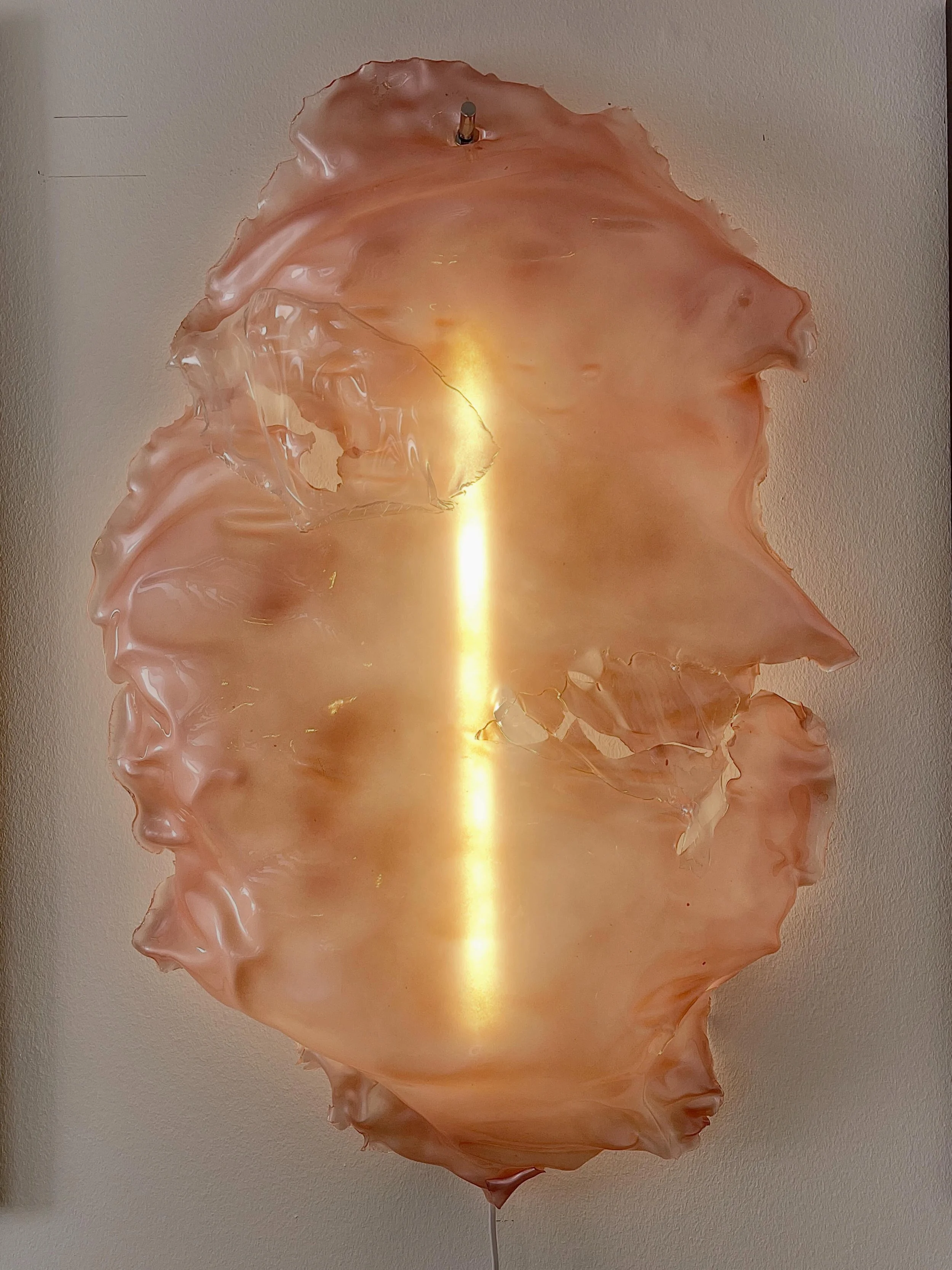 Pillar of Light 🌟 Plastic Fantastic Light 🌟 By Anne Nowak 🌟 At Halo House 📸 @stinelouring 2026 #lightart #forthesoul #annenowak #halohouse #beaming