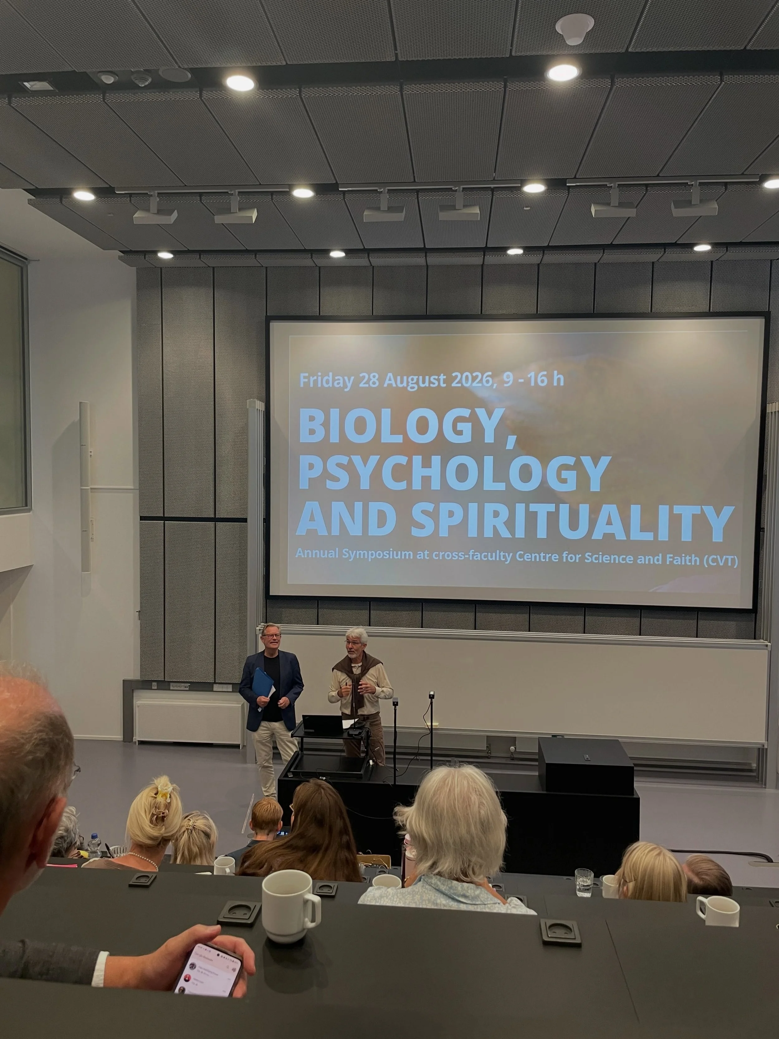 Kaleidoscope of Science 🌟 Approaching Health from Biology, Psychology and Spirituality 🌟 Center for Science and Faith 🌟 Cross-Faculty Powers 📸@stinelouring 2026 #health #science #faith #kaleidoscope #bodymindspirit