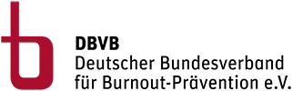 Schwarzer Hintergrund mit einem roten Buchstaben B und schwarzen Text