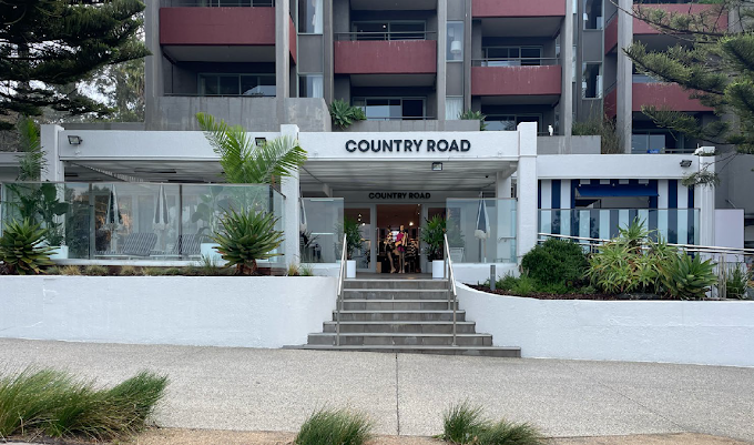 LBTA_CountryRoadLorne_Photo1.webp