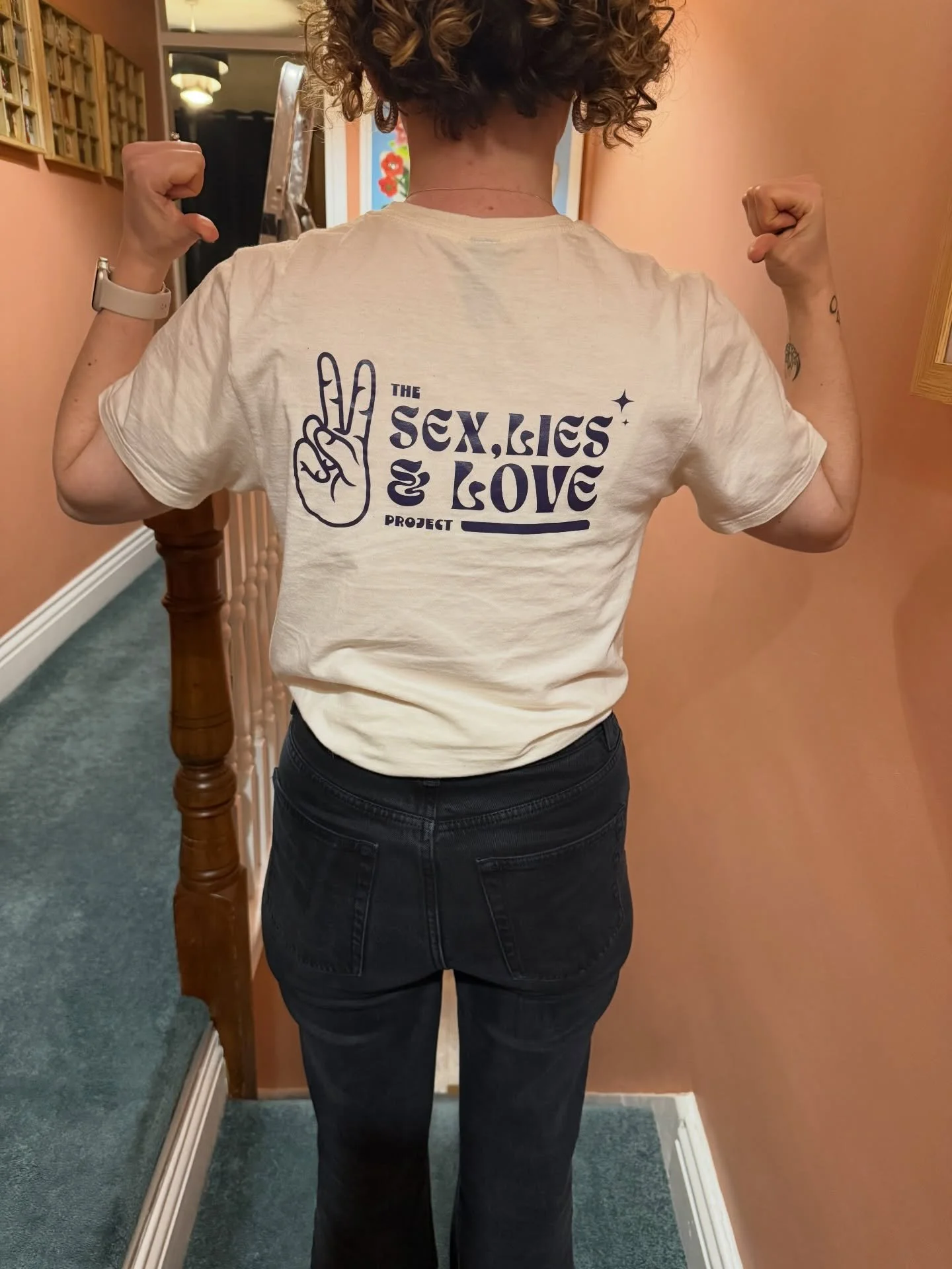 Another impactful day delivering workshops on behalf of The Sex, Lies and Love project, this time with Year 9 students at an all-boys school.

We explored how algorithms can shape our values and influence behaviour and just how easily young people ca