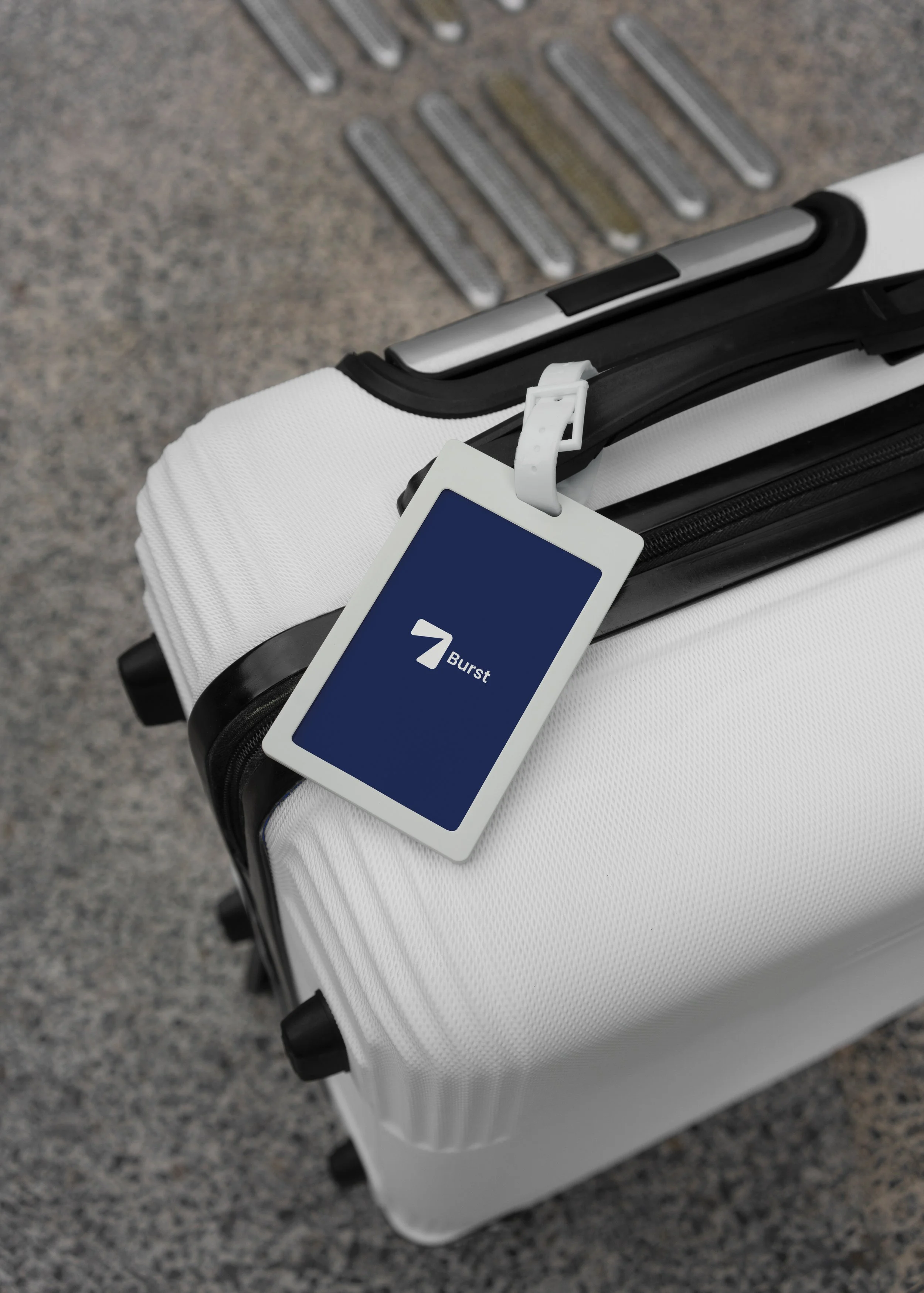 Minimal Luggage Tag