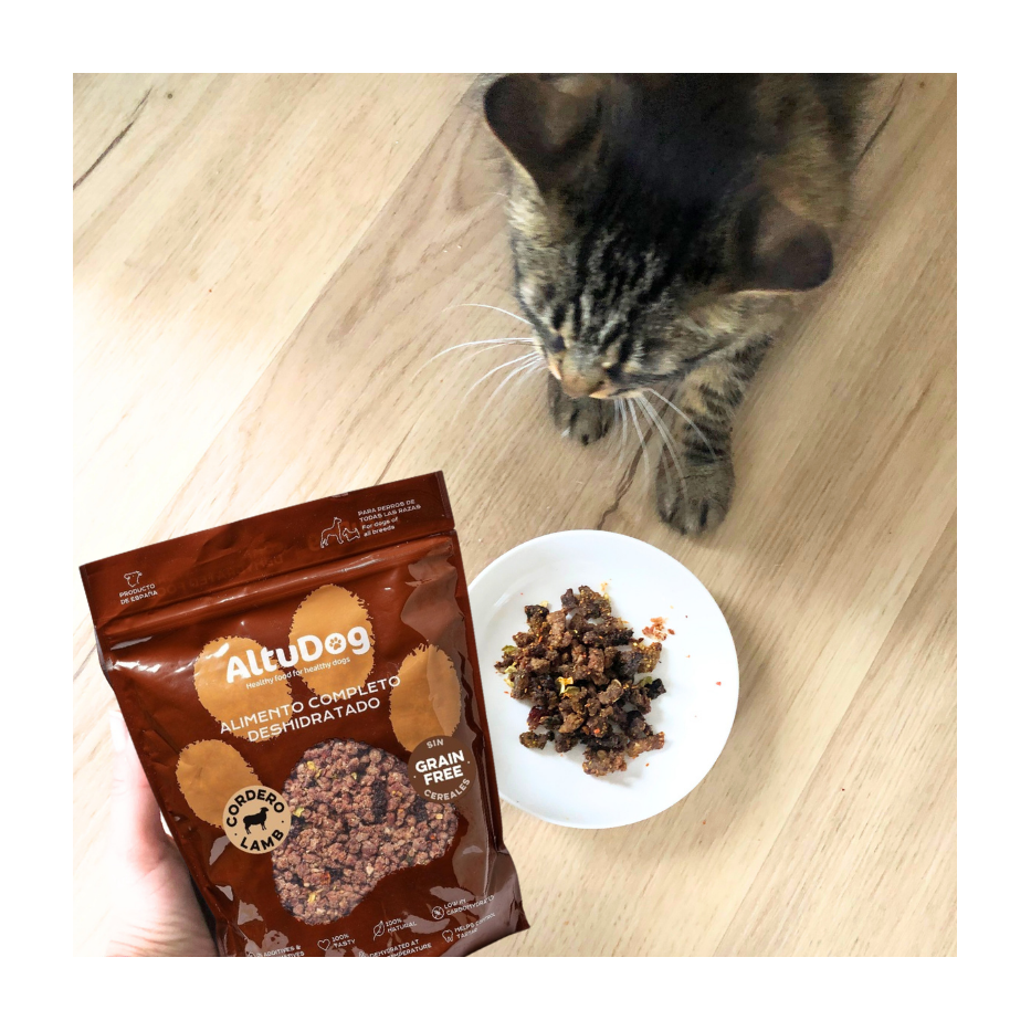 aliment-naturel-deshyadrate-agneau-sans-cereales-adult-250g (1).jpg (copie) (copie)