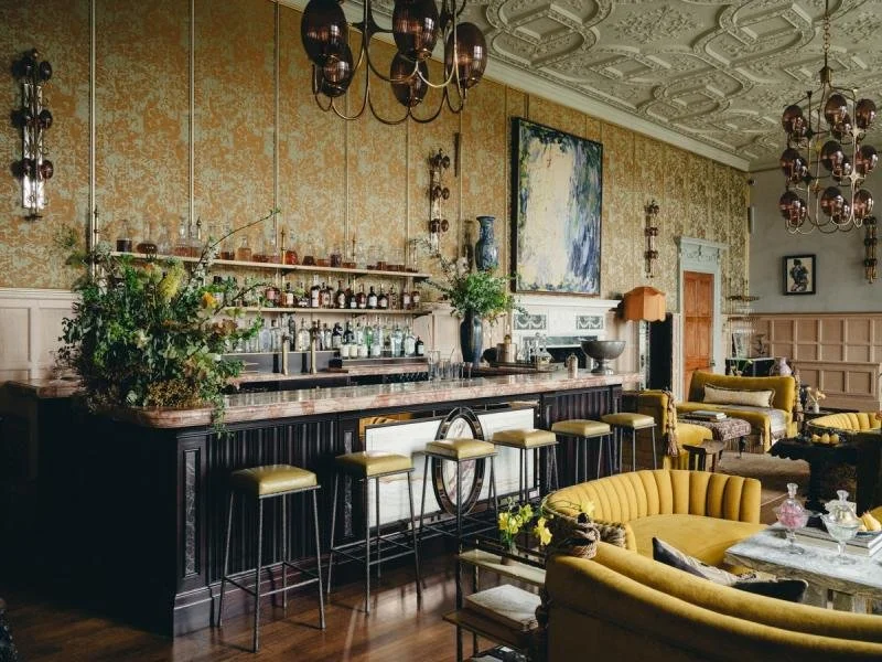 Cotswolds Hotel