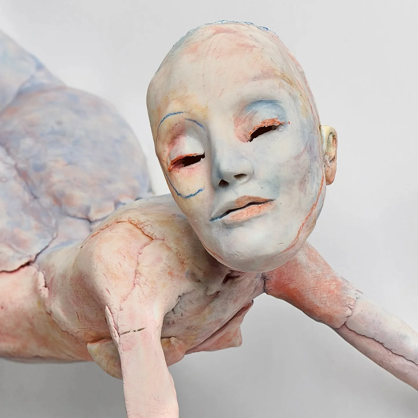 B E C O M I N G

#ceramicartist
#figutativesculpture
#figurativeceramics