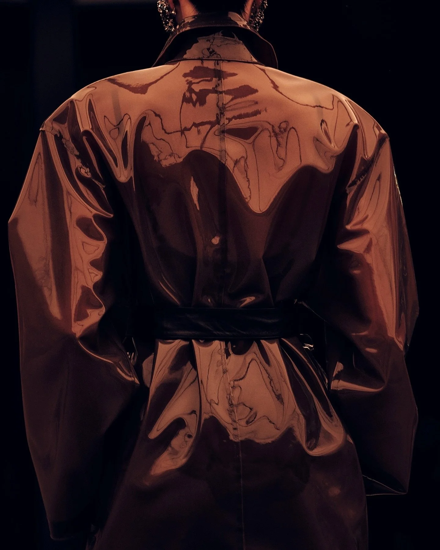 YSL FW26, a look back

PART 1

Seriously, we can&rsquo;t get enough! 

.
.
.
.
.
.
.
.
.
.
#ysl #saintlaurent #yslfw26 #parisfashionweek #pfw #runwayfashion #fashionweek #luxuryfashion #womenswear #fashioneditorial