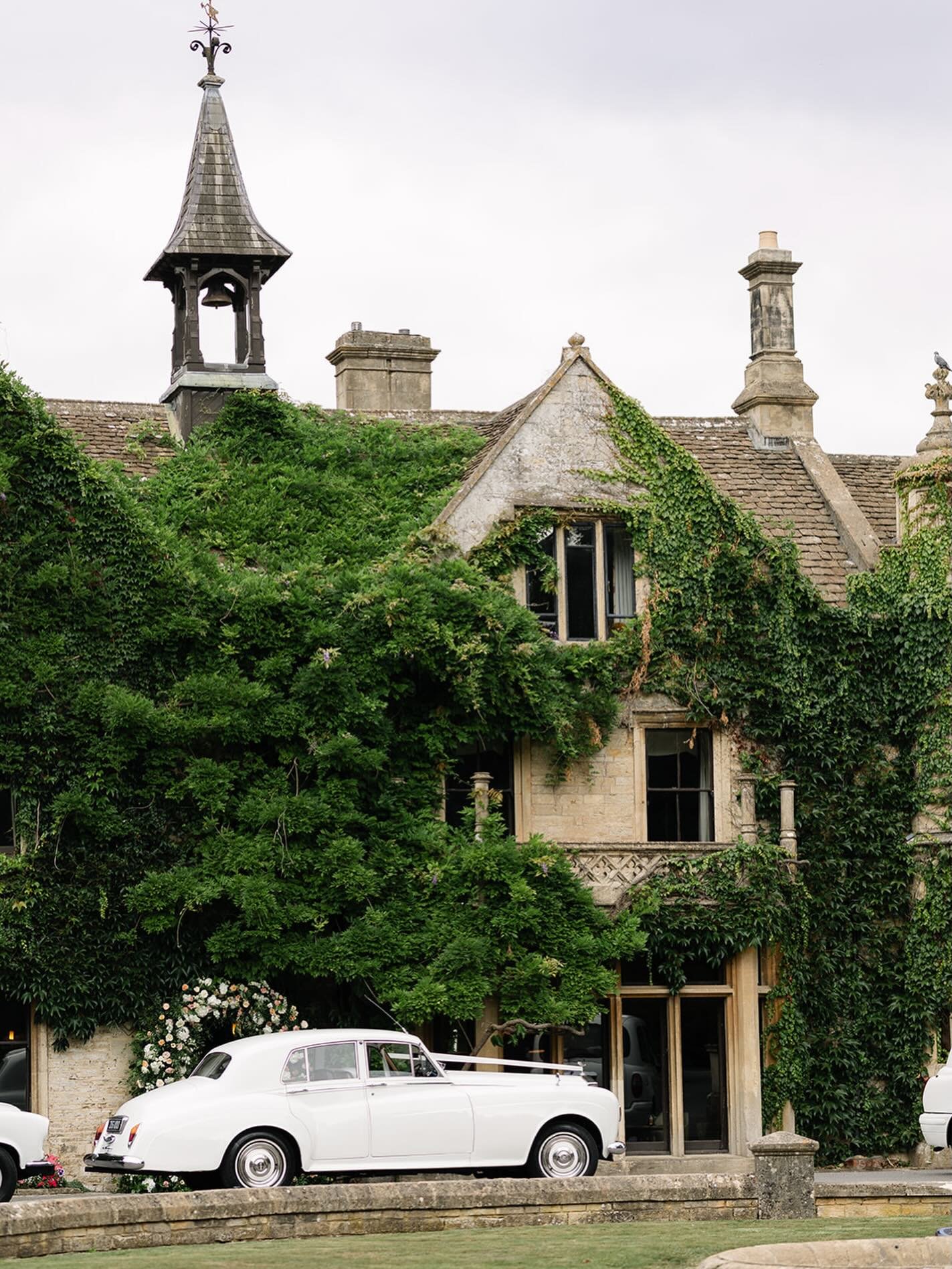 Can&rsquo;t wait to show you more from this amazing Cotswolds @themanor_house wedding. It was a lovely August day in Castle Combe. What a great experience it was to 2nd for @alexwysockiphotography 
Thanks Alex for having me. 

Suppliers:
Photographer