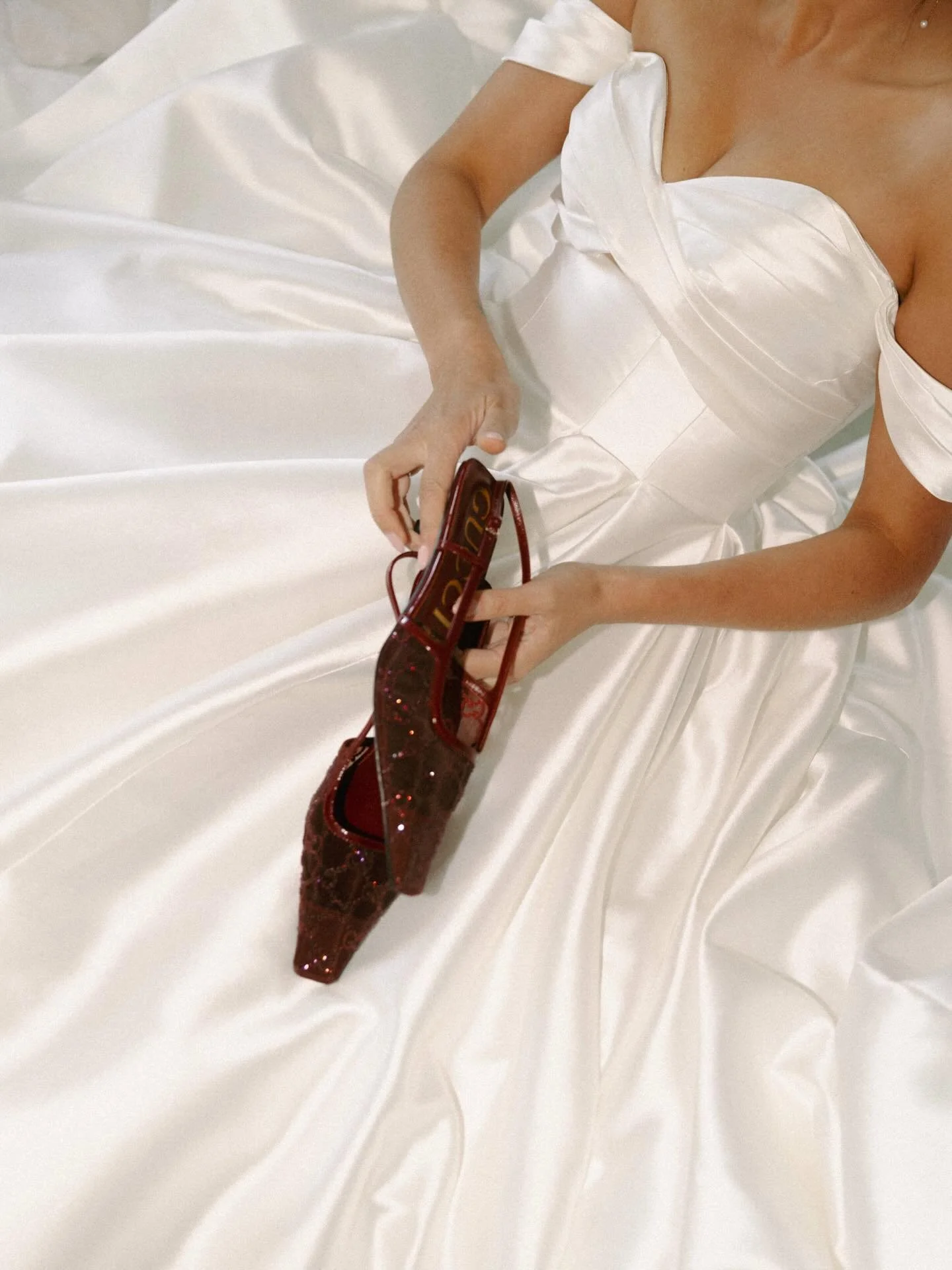 Random post about bridal footwear :) Trends may go away, but for me wedding morning is like a warm up before a marathon - essential. 
I arrive to the location and I start to build a story, showing setting, season, venue, nature and&hellip; details. B