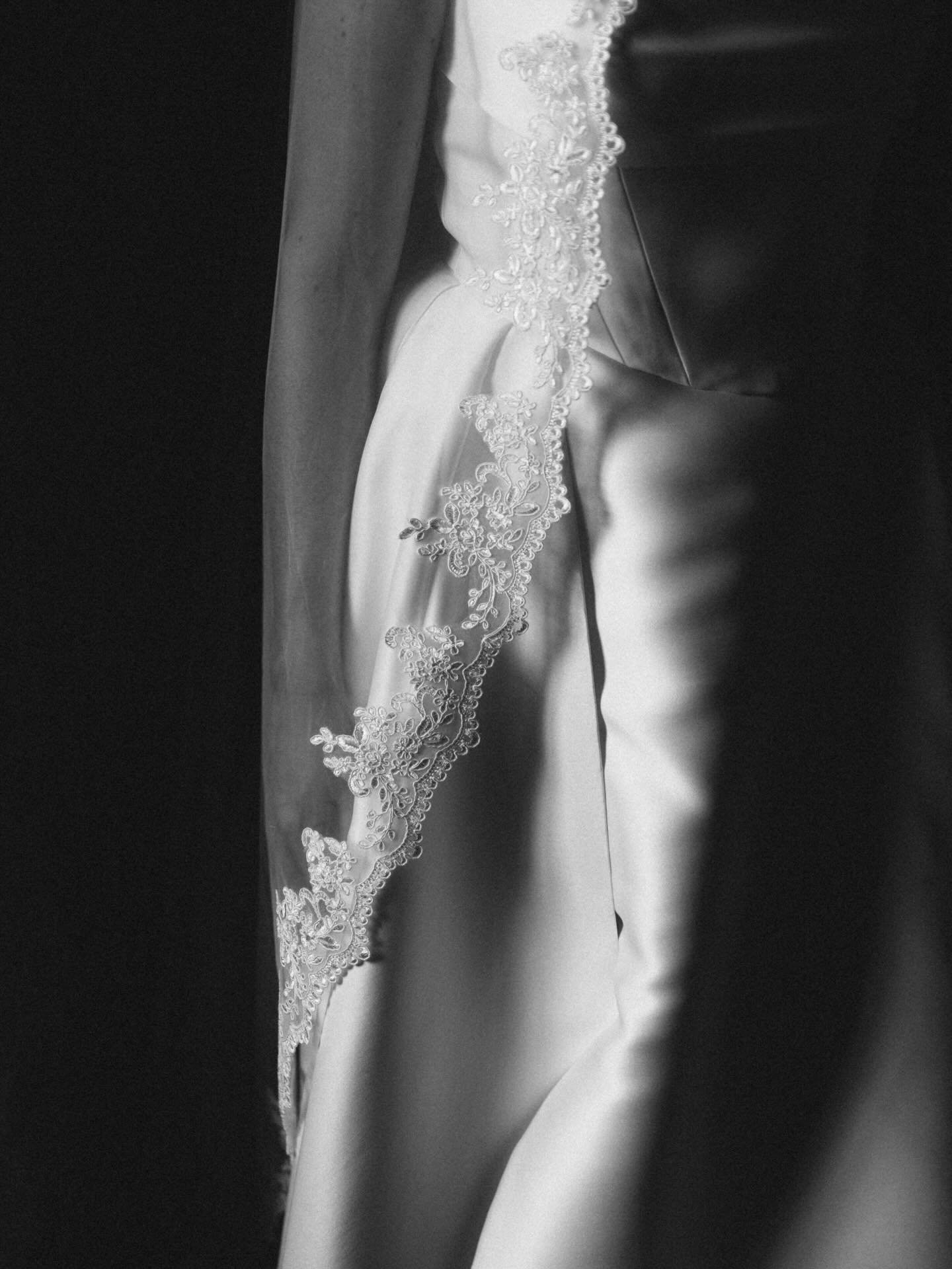 If I was about to find a song to match Tara - Sister Moon would be the one ;) dang - weddings finish and sometimes I genuinely feel like this &ldquo;wash &amp; go&rdquo; type of job is cruel - need to keep in touch with more people I meet because gen