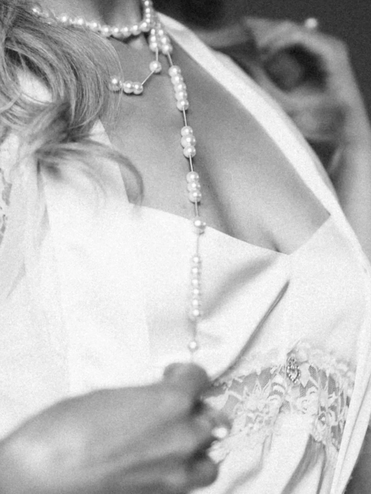 Another piece of editorial work for @tohavetoholdscotland from last year&hellip; some non published yet sweet pieces here&hellip; 

Photographer @lenasabala 
Model @gillycheung20 
Venue @craufurdland_estate 
Videographer @mikey.westcott 
MUA @makeupb