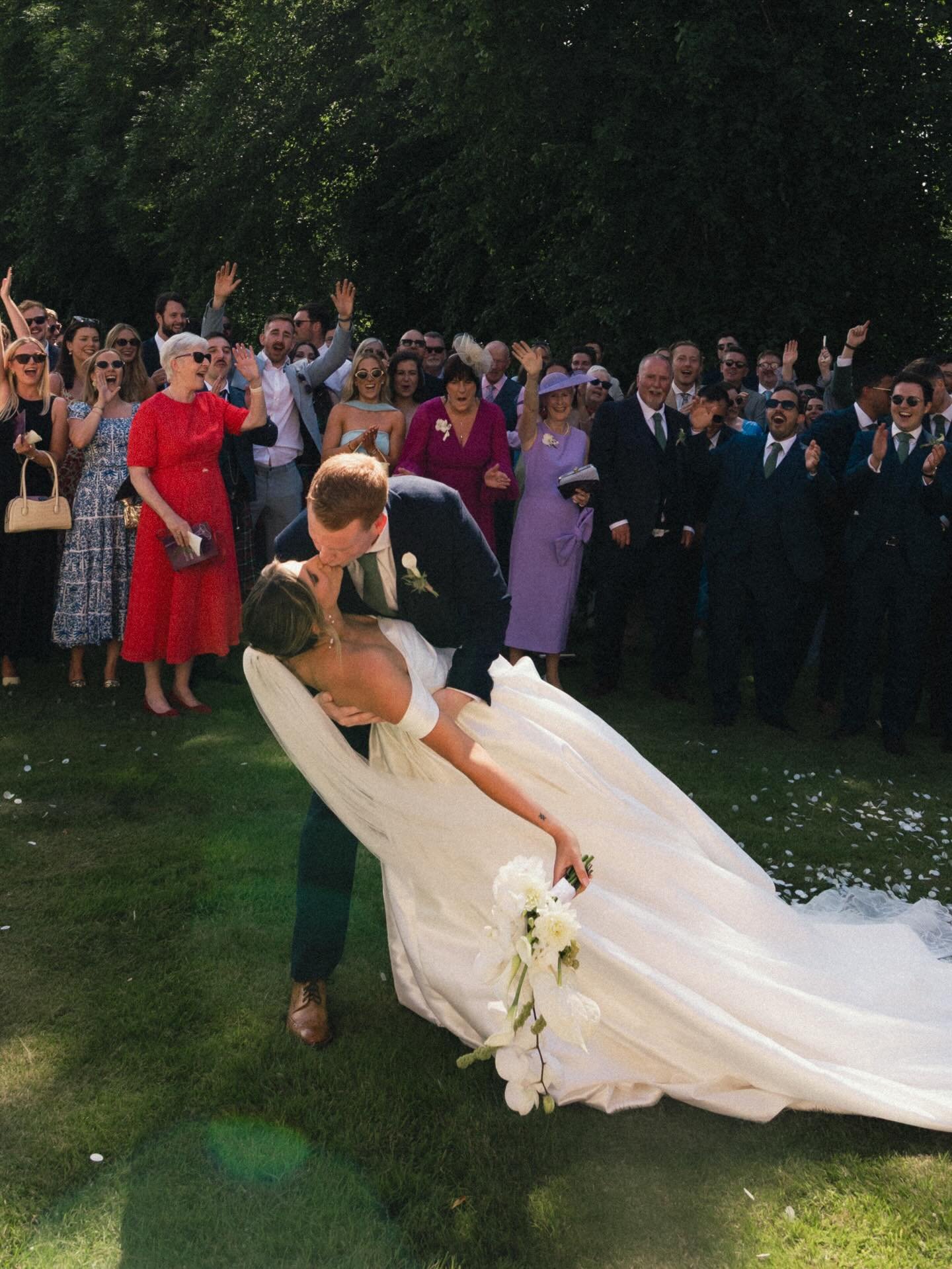 ➡️ Honesty. Realness. Presence. 

Candid wedding photography | relaxed editorial | moments | summer wedding | villa wedding | Italy wedding photographer | Portugal wedding | Scotland wedding photographer