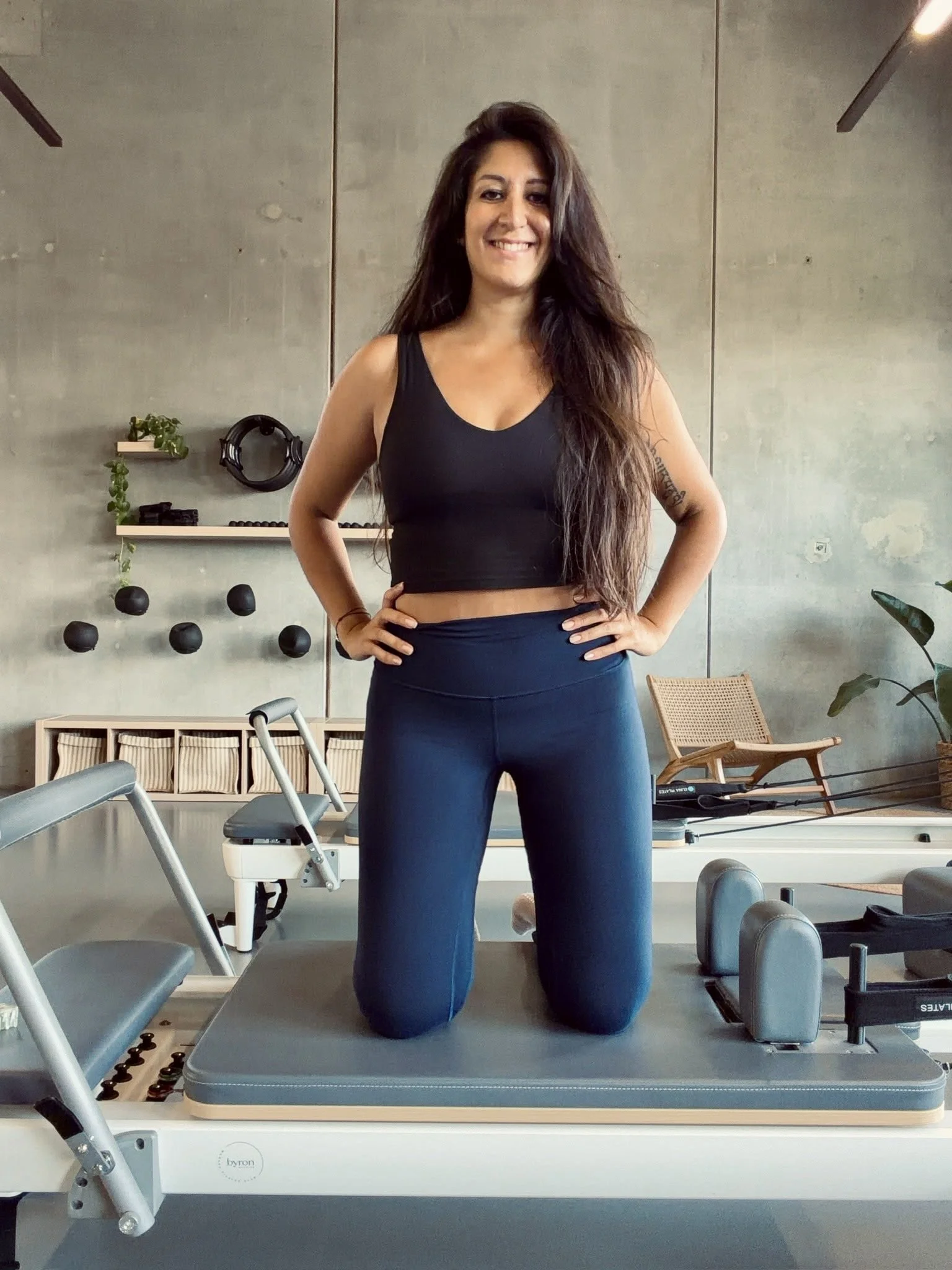 Joëlle Cocco ist Pilates Trainerin bei Byron Studios in Kreuzlingen