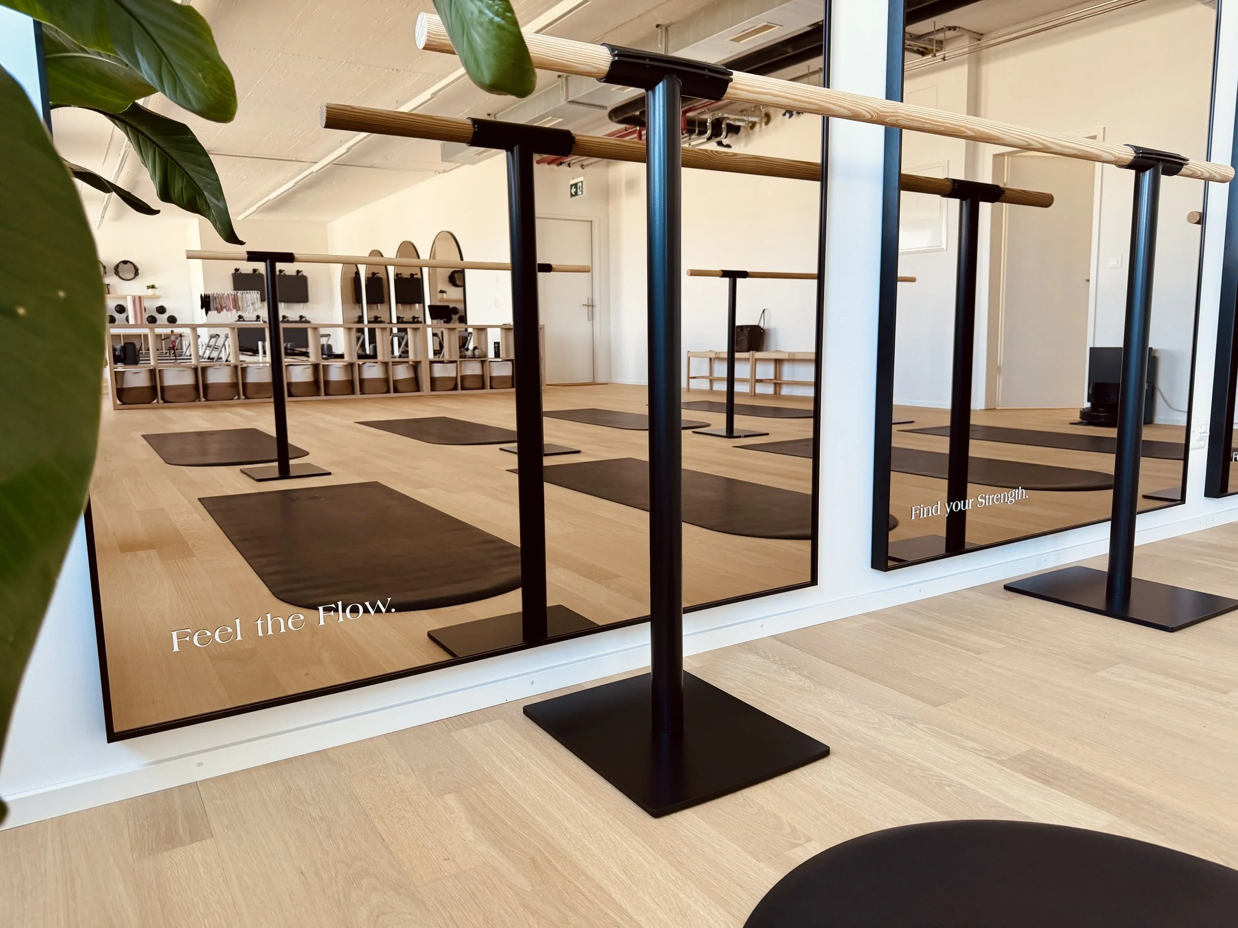 Reformer Pilates Mat Pilates Barre Winterthur Byron Studios