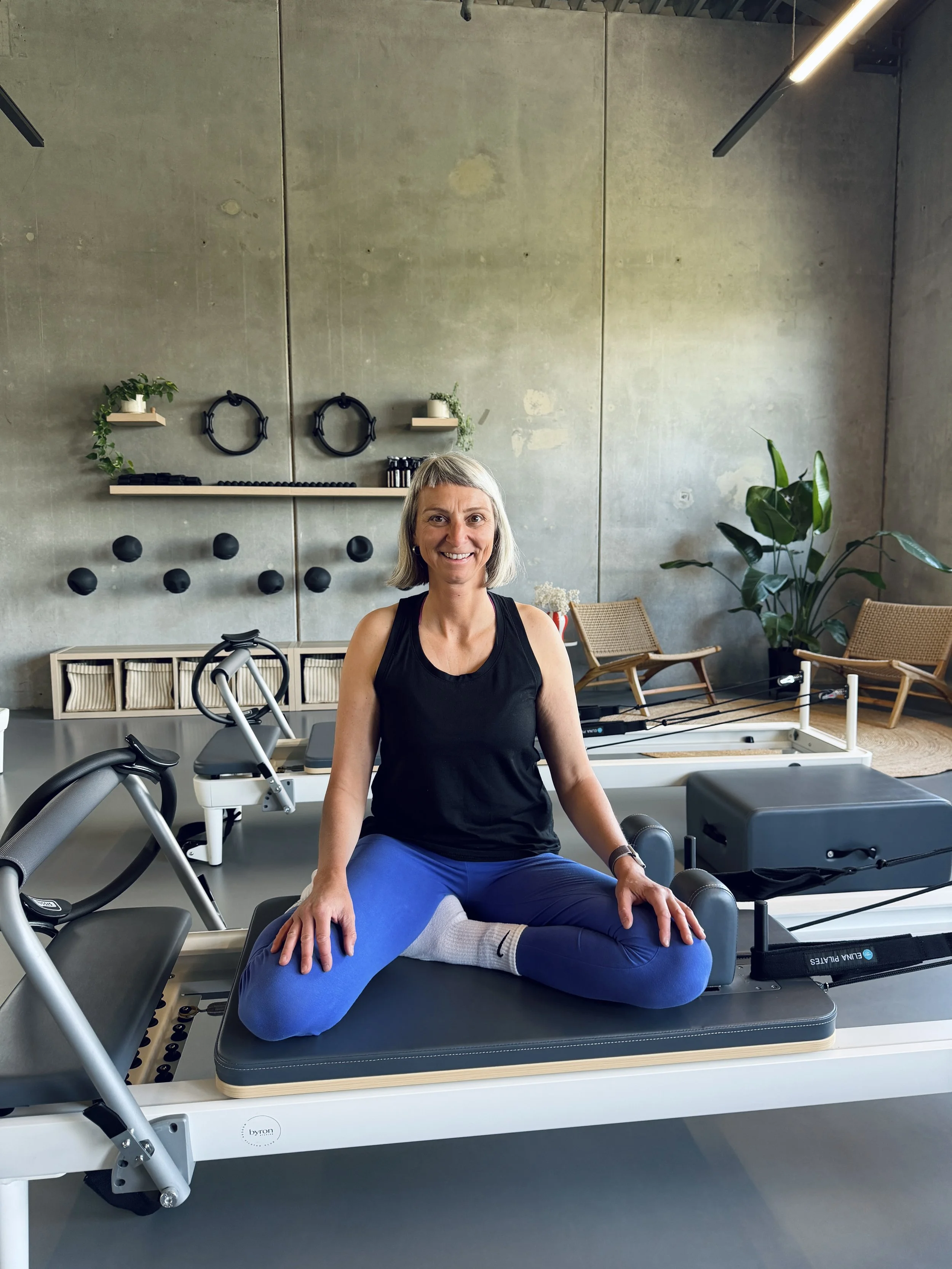 Claudia Röger ist Pilates Trainerin bei Byron Studios in Kreuzlingen