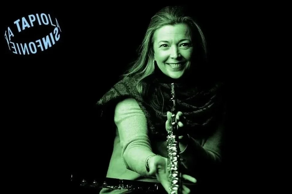 Emily in France - Tapiola Sinfonietta