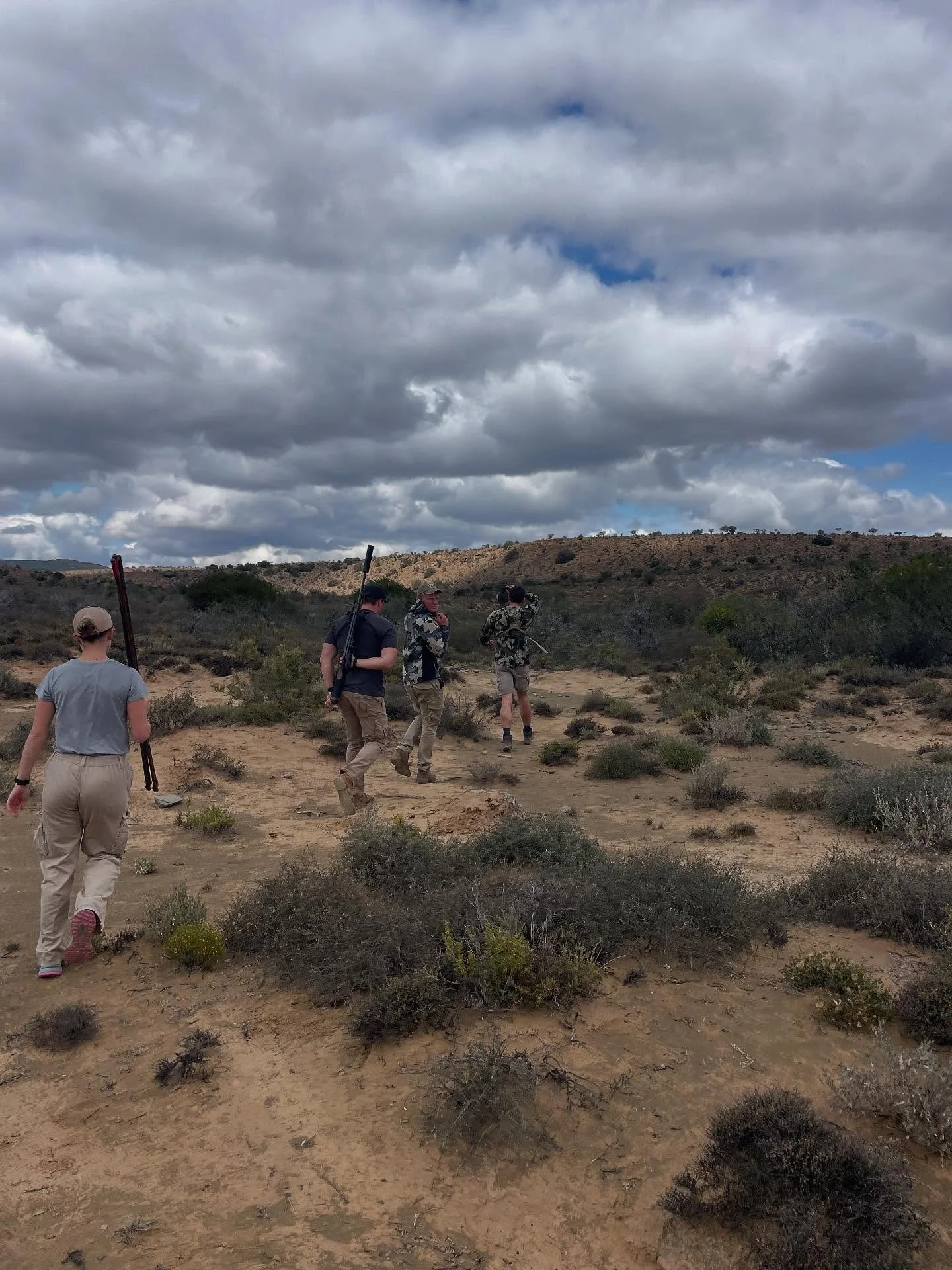 Step by step through the African bush. 🍃
The art of walking and stalking &mdash; patience, focus, and respect for the land and its wildlife. 🙌🏻
Out here, it&rsquo;s not just about the hunt &mdash; it&rsquo;s about the camaraderie, the challenge, a