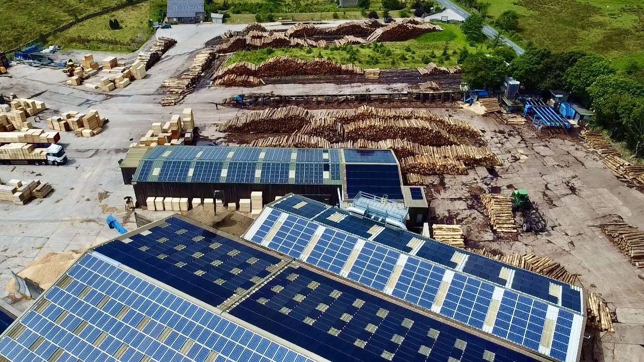 industrial-solar-hutton-roof-la6.jpeg