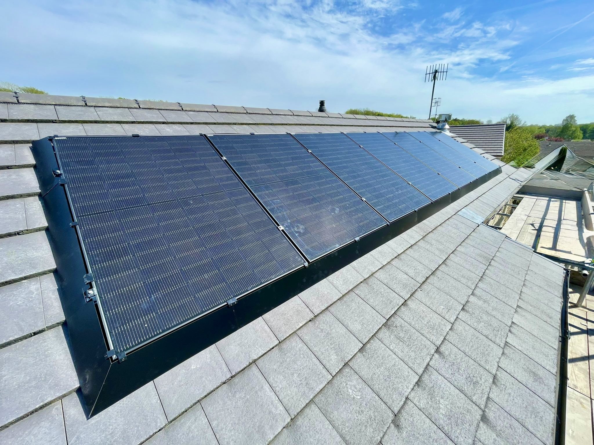 solaskirt-protection-lakes-solar.jpeg