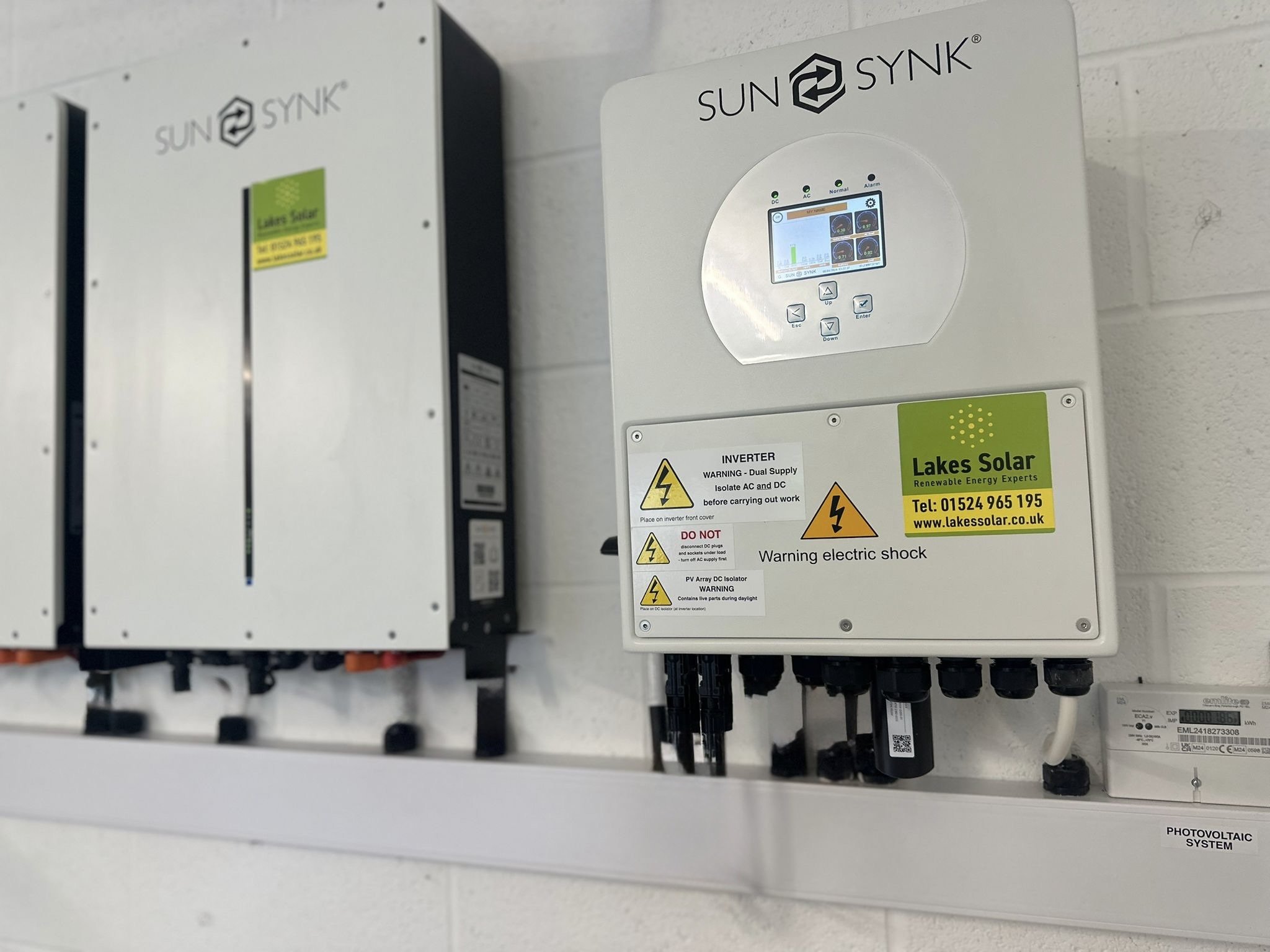 sunsynk-battery-hybrid-inverter.jpg