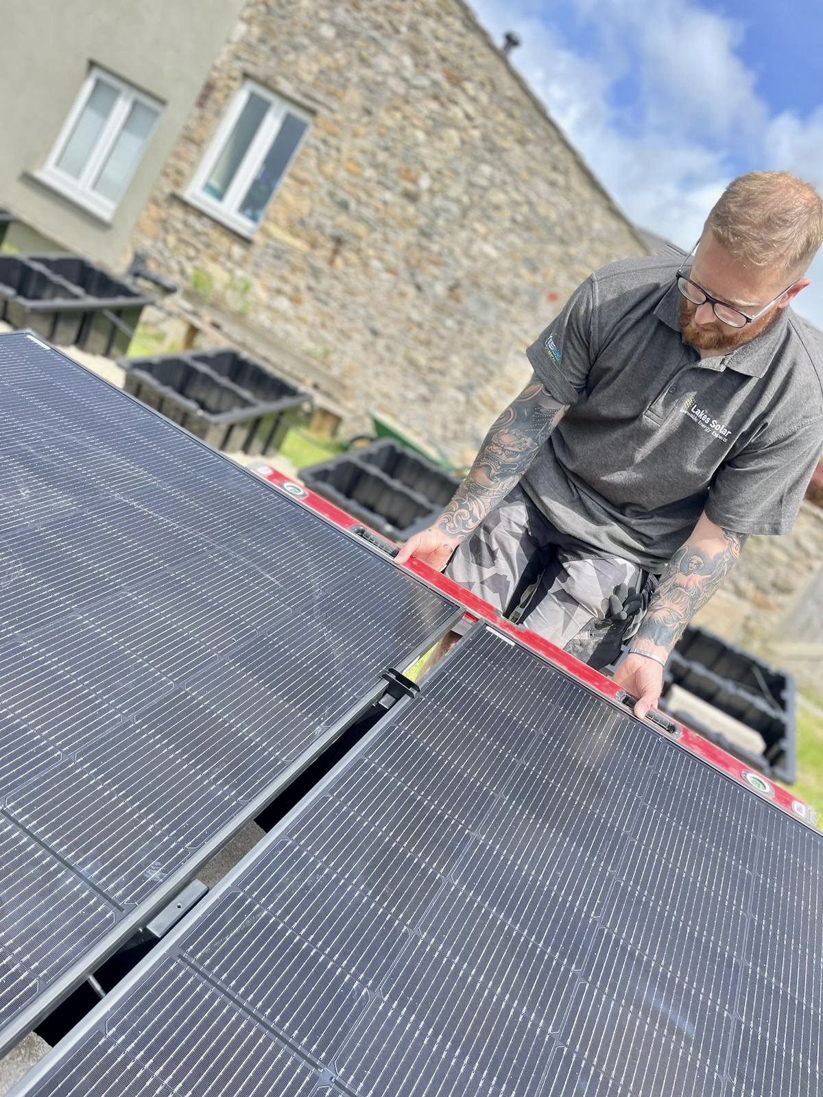 ground-mounted-solar-panels-kirkby-lonsdale-lakes-solar.jpeg