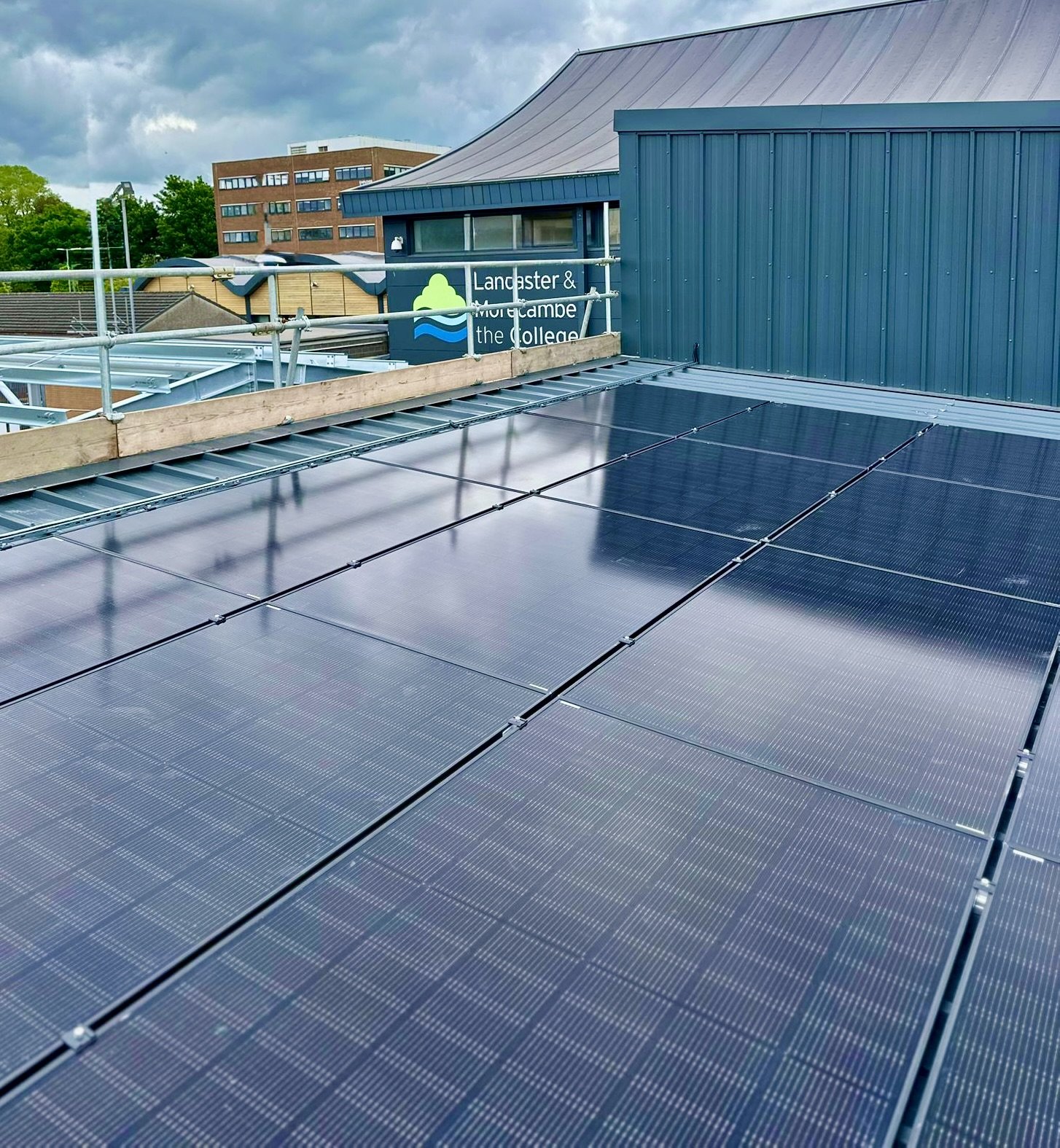 lancaster-morecambe-college-solar-panels.jpeg